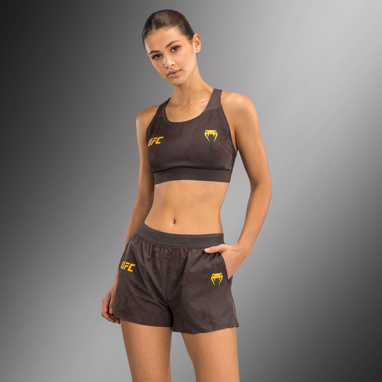 UFC Fusion by Venum Fight Week Shorts de Rendimiento para Mujer - Marrón tierra