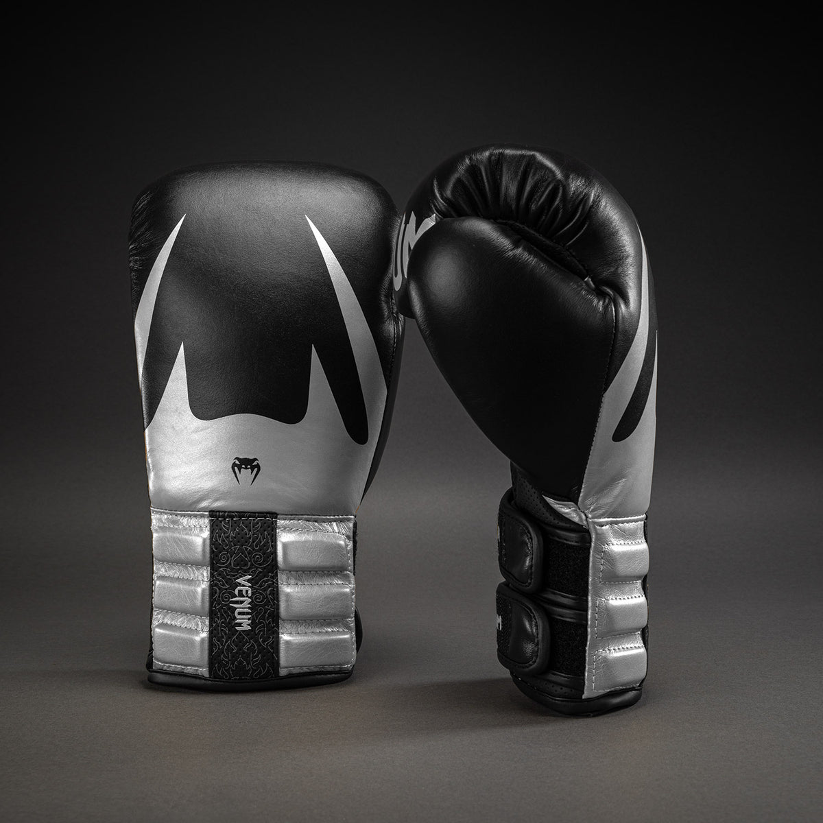 Venum Reverso Guantes de Boxeo – Negro/Plata