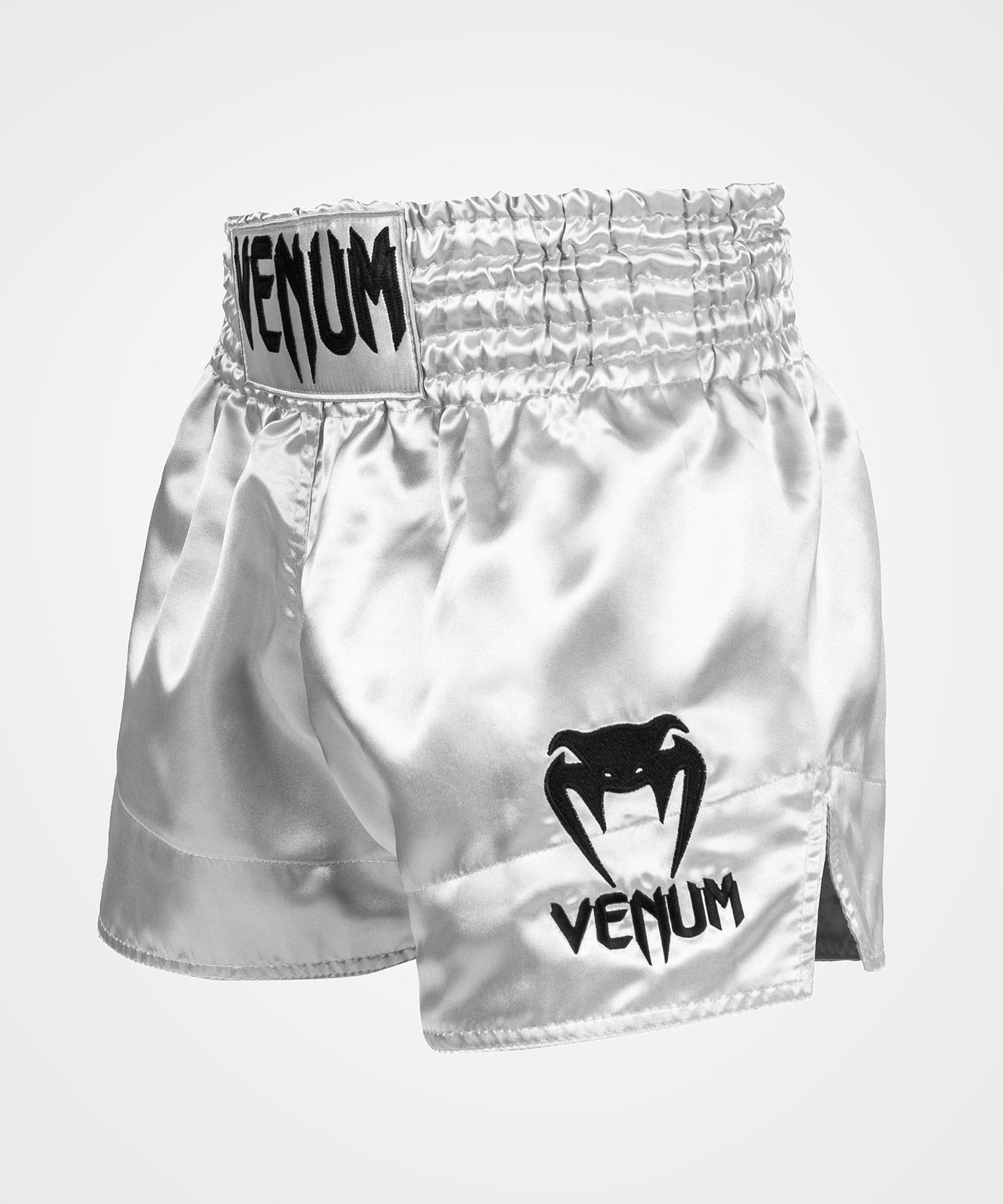 Pantalones Cortos de Boxeo Tailandés Venum Classic Plata/Negro
