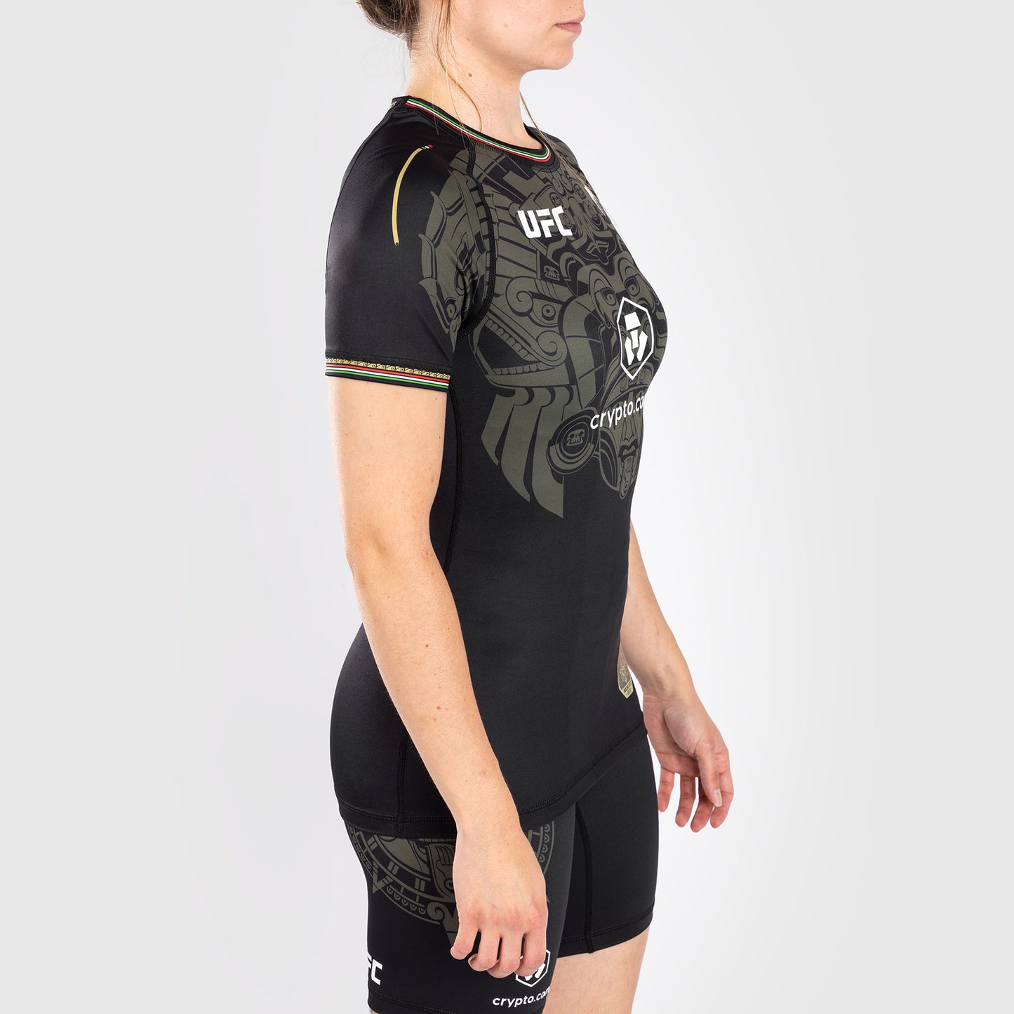 Noche UFC by Venum Authentic Fight Night Rash Guard de manga corta para mujer - Negro