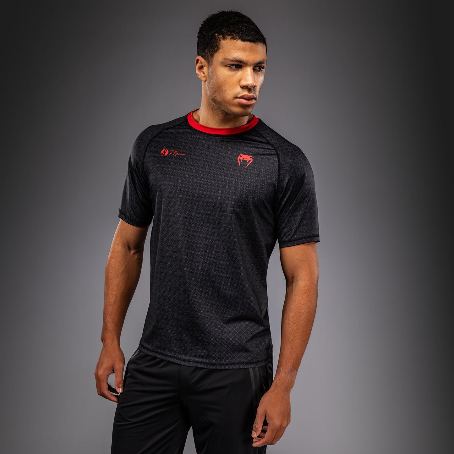 Venum x Roger Gracie Signature Camiseta Dry Tech - Negro/Rojo