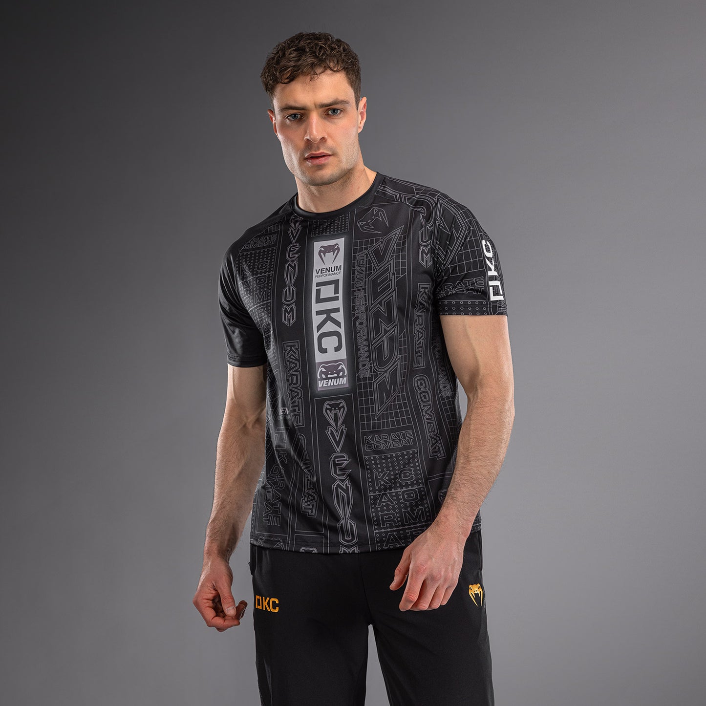 Karate Combat by Venum Camiseta Dry Tech – Negro/Gris