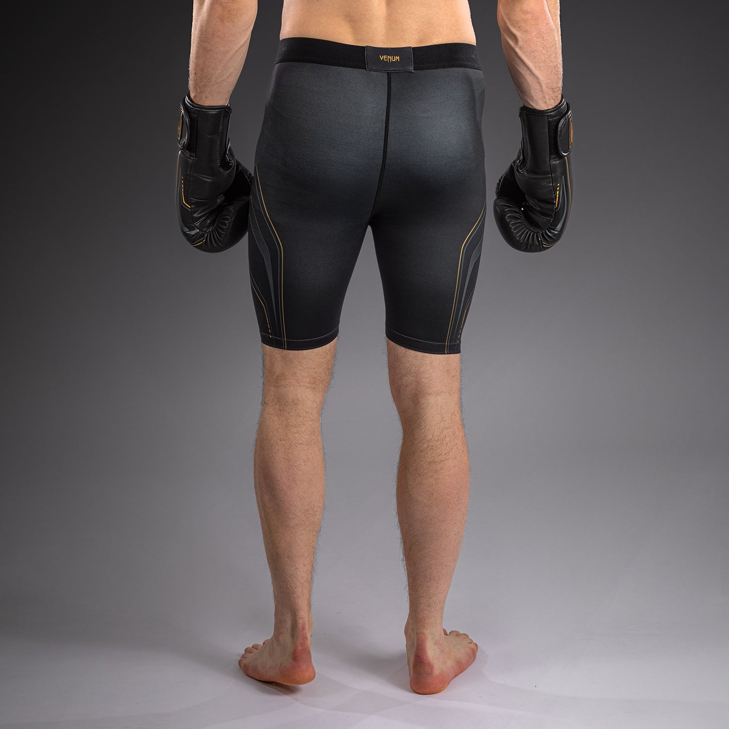 Venum Streamline Vale Tudo – Negro/Oro