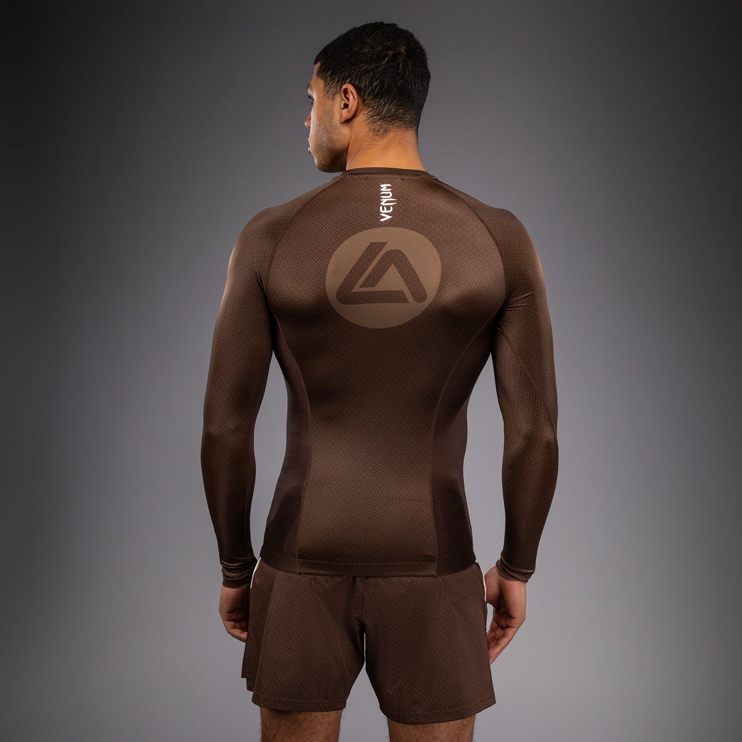 Venum x Roger Gracie Academy Rashguard Manga Larga - Marrón Oscuro