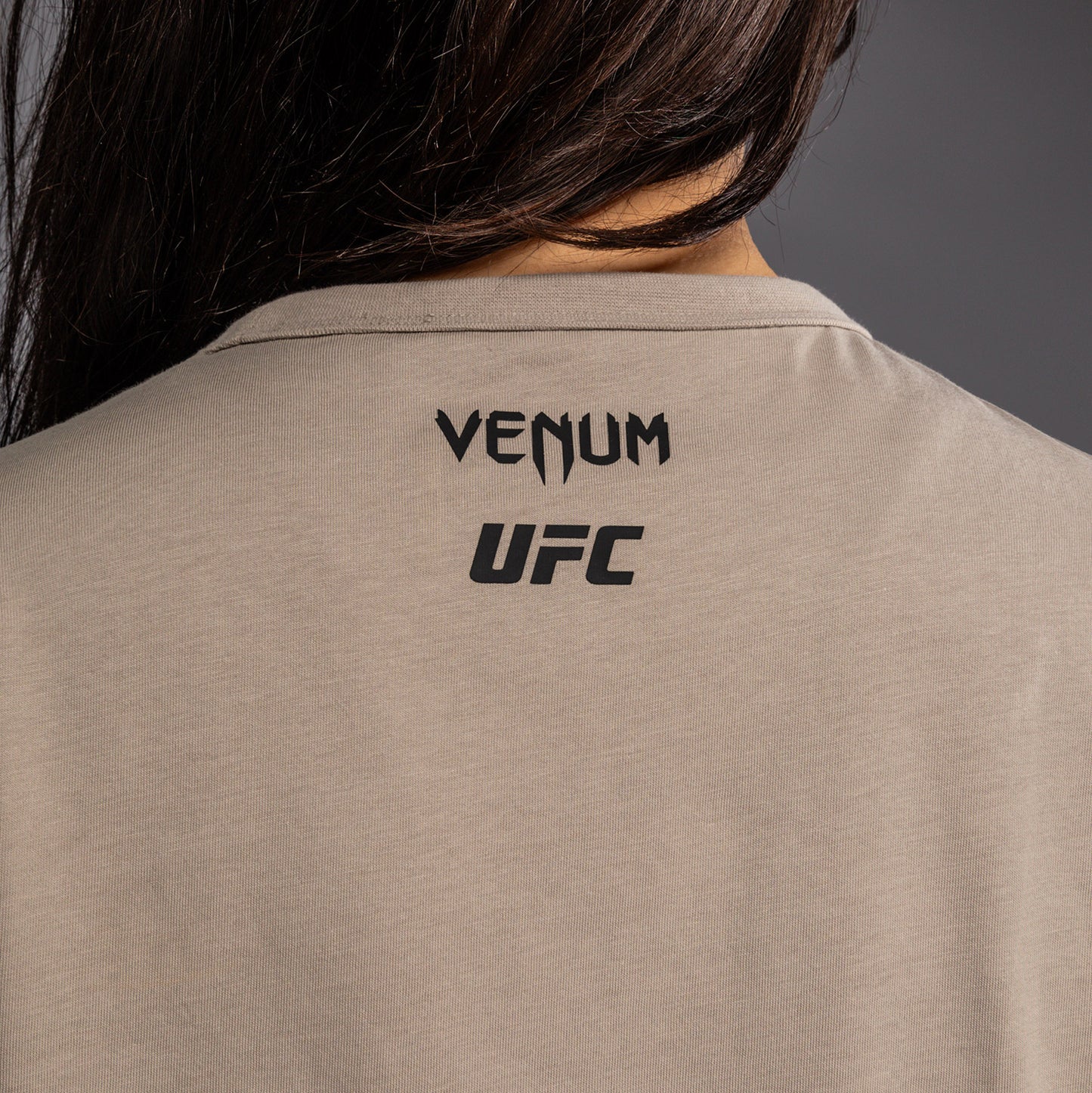 Venum UFC Unity by Venum Authentic Fight Week Camiseta de Manga Corta para Mujer - Arena