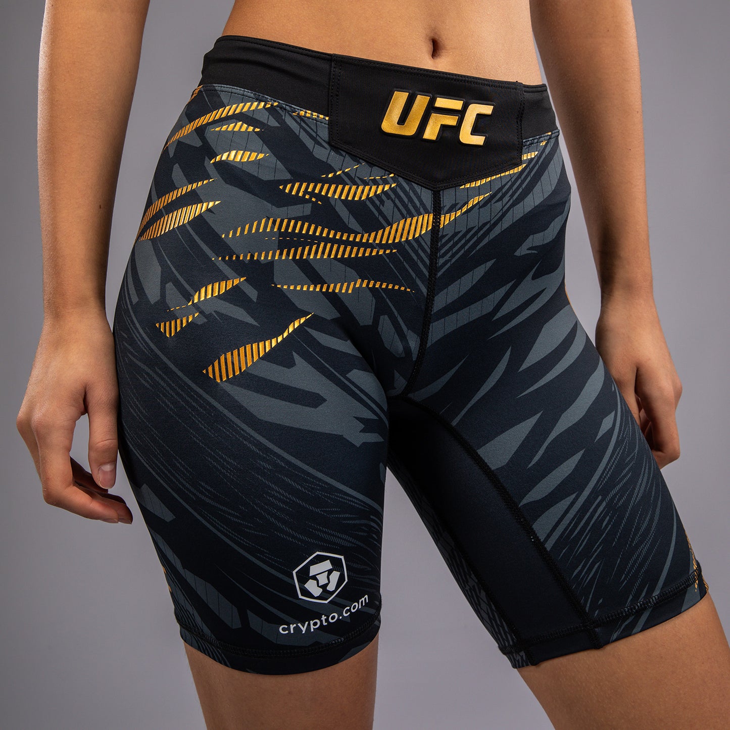 UFC Fusion by Venum Authentic Fight Night Vale Tudo Shorts para Mujer - Ajuste Largo - Champion