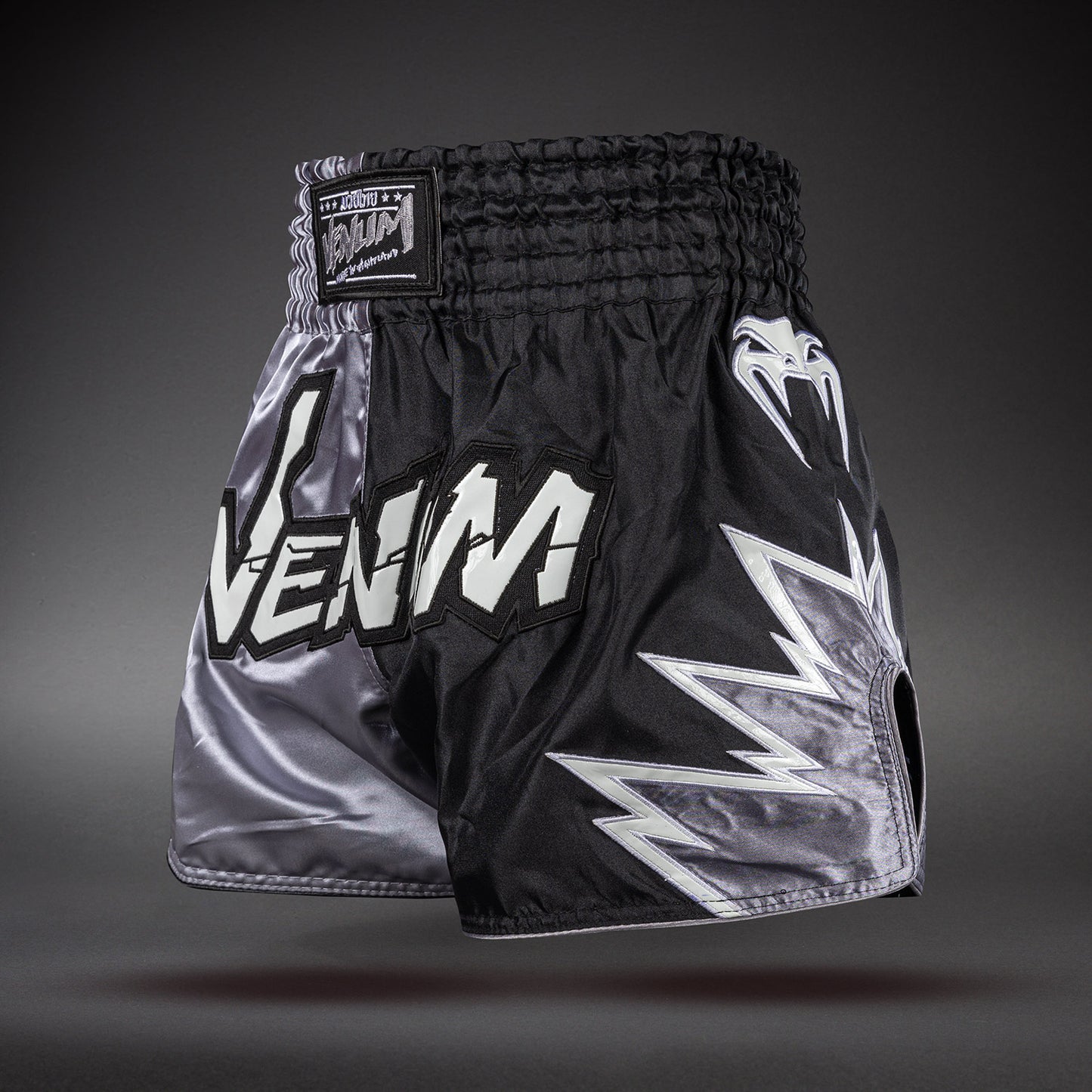 Venum Inferno 2.0 Pantalones Cortos de Muay Thai - Gris/Negro