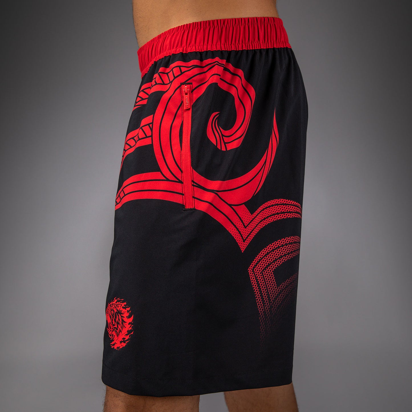 Venum x Mike Tyson Tiger Training Pantalones Cortos - Negro Profundo/Rojo Intenso
