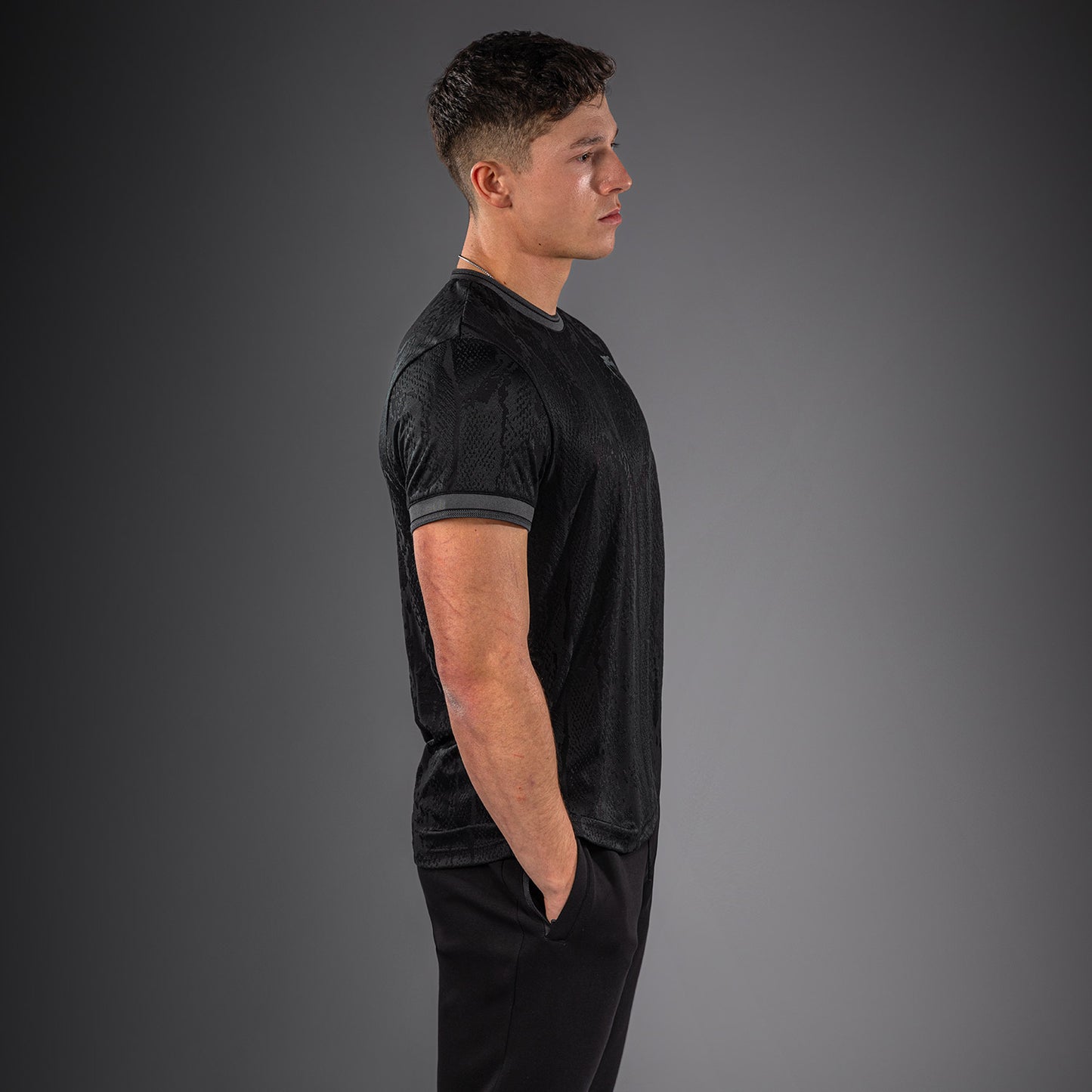Venum Aegis Camiseta Dry Tech – Negro