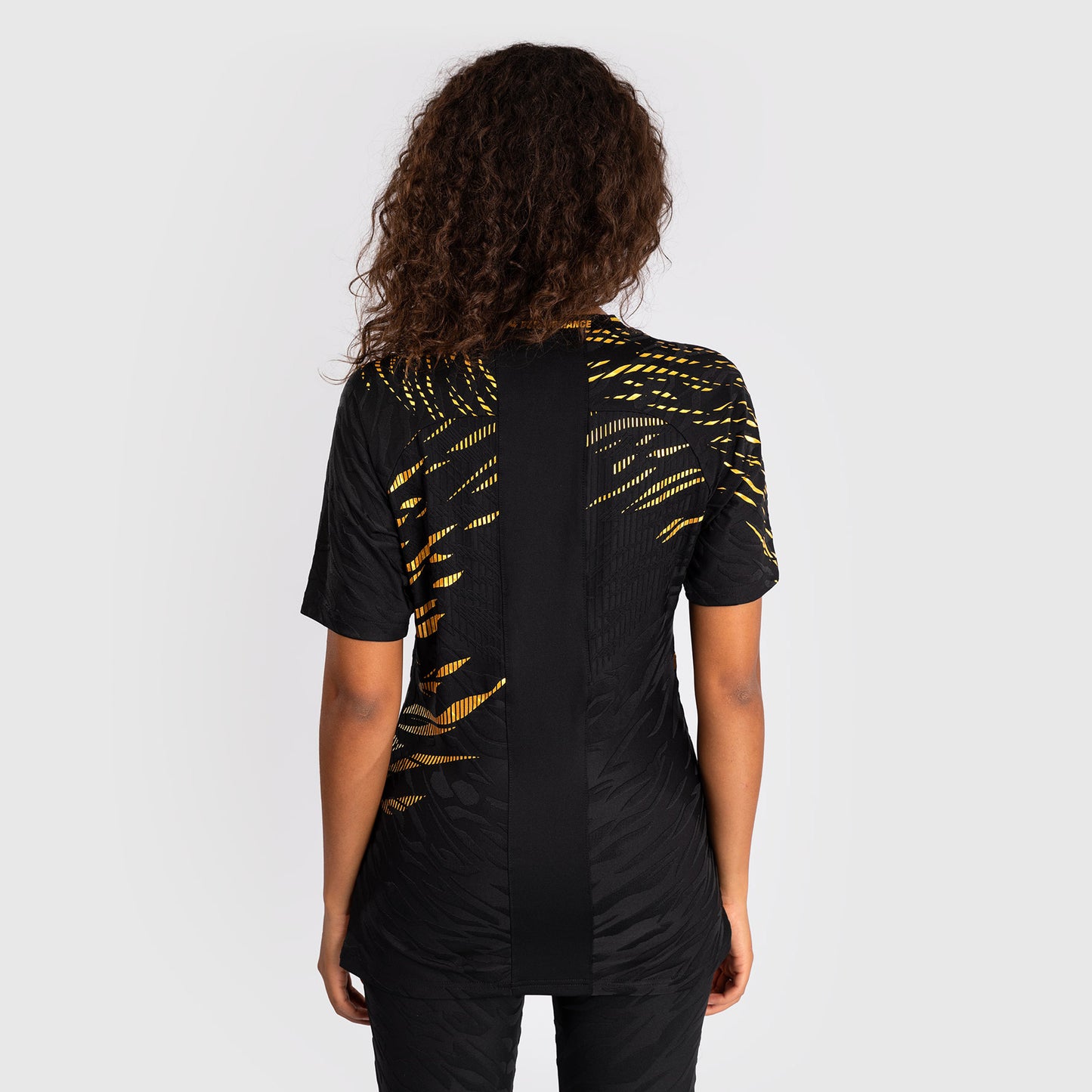 UFC Fusion by Venum Personalizados Authentic Fight Night Camiseta de Salida para Mujer - Campeón