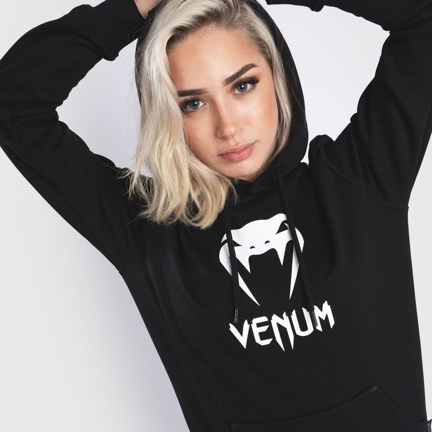 Sudadera con capucha Venum Classic - De mujer - Negro