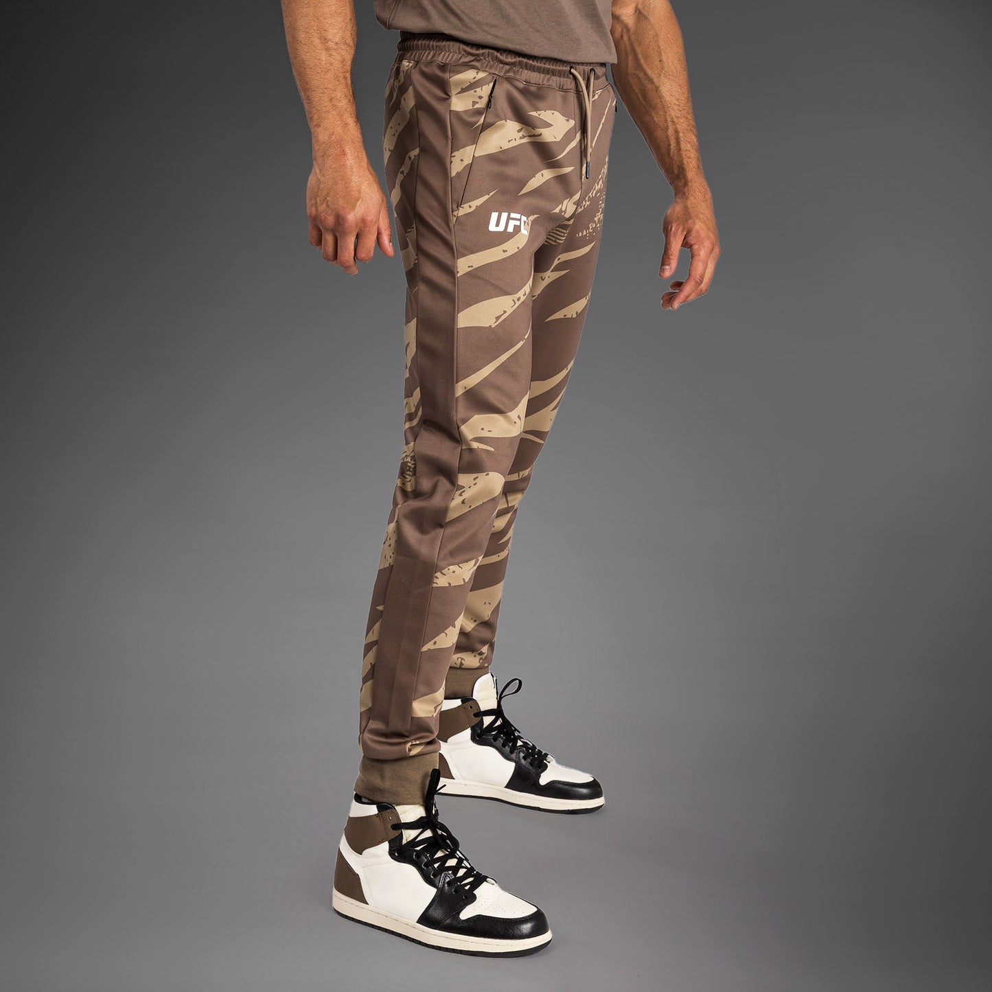 UFC Adrenaline By Venum Fight Week Pantalón de Hombre - Desert Camo
