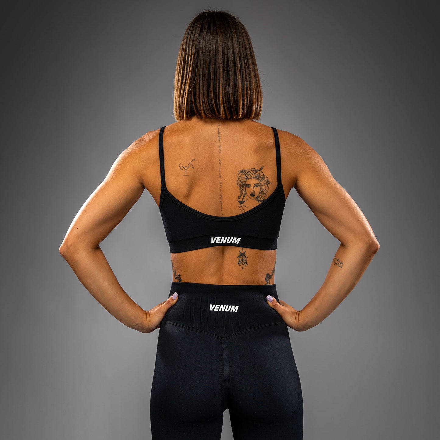 Venum Sculpt Sujetador Deportivo Mujer – Negro/Blanco