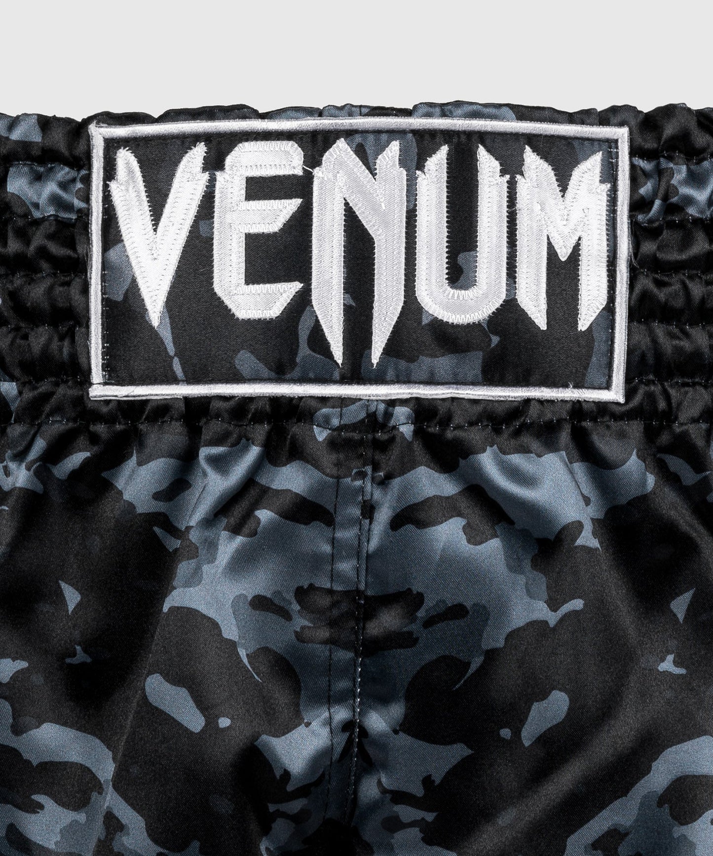 Venum Classic Pantalones cortos de Muay Thai - Dark Camo