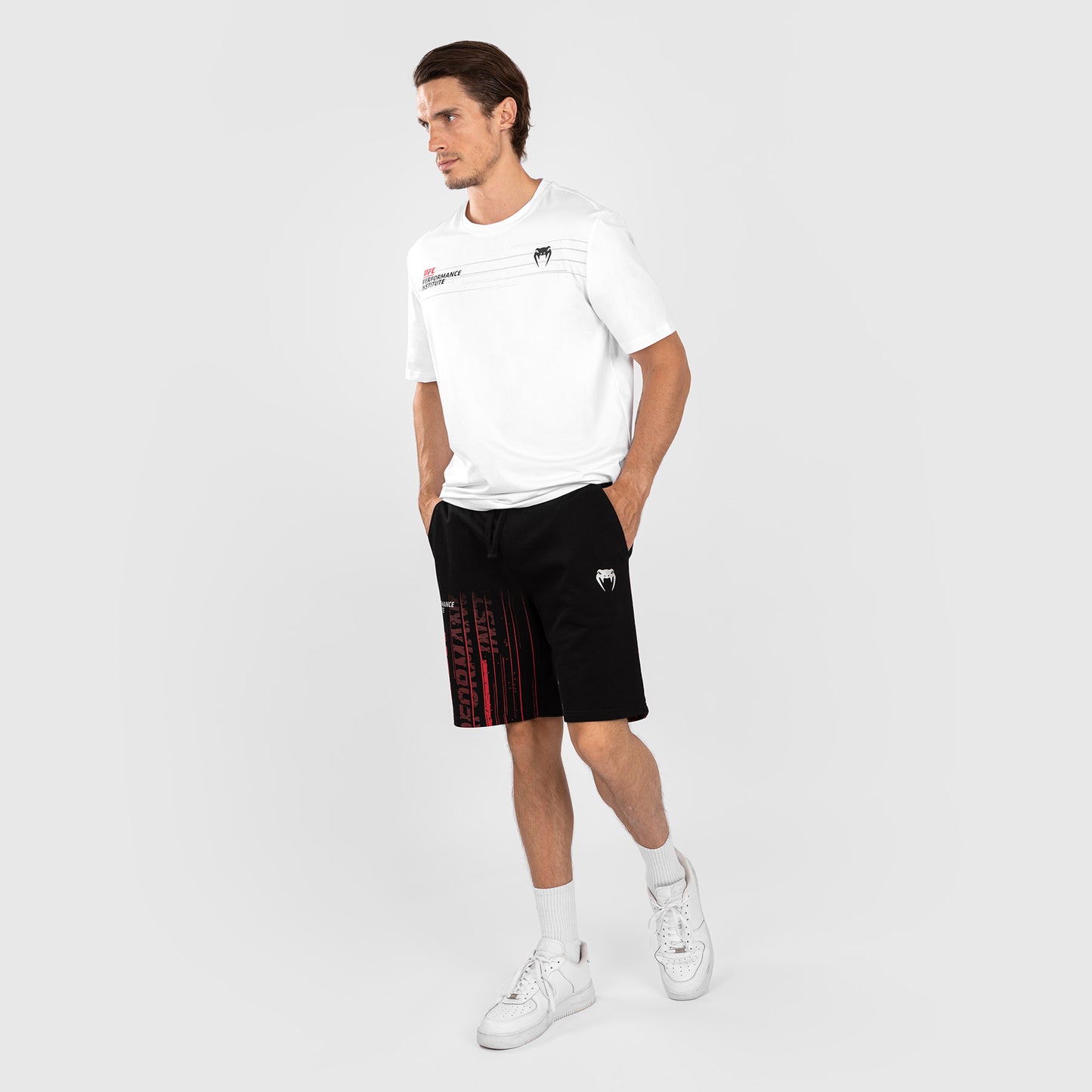 UFC Venum Performance Institute 2.0 Pantalón Corto de Algodón para Hombre - Negro/Rojo