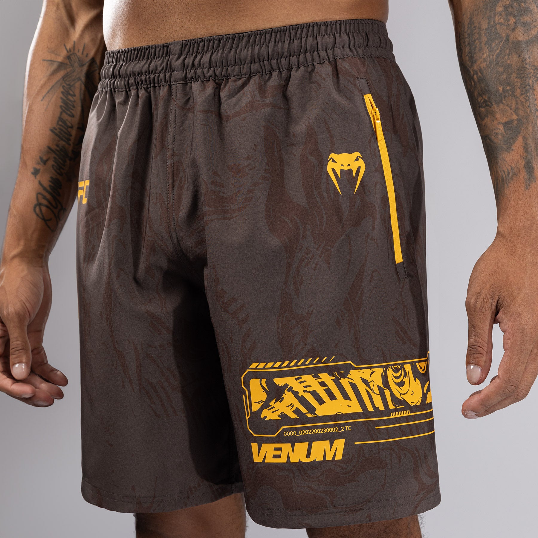 UFC Fusion by Venum Fight Week Shorts de Rendimiento para Hombre - Marrón tierra
