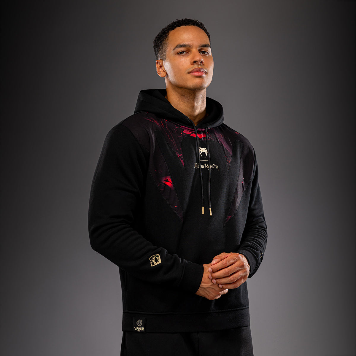 Jujutsu Kaisen x Venum Itadori Sudadera con Capucha  – Negro/Rojo