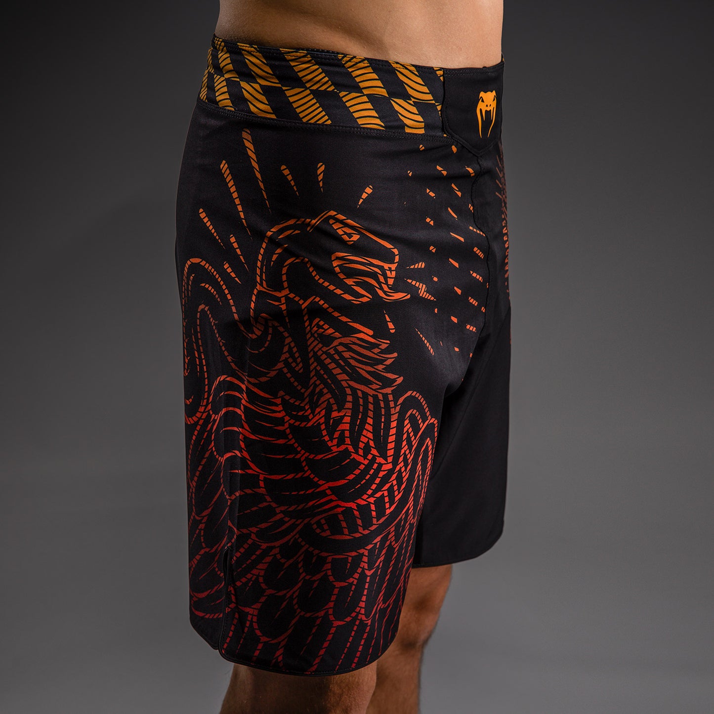 Venum Quetzal Fury Fightshorts - Negro/Rojo Fury/Mandarina