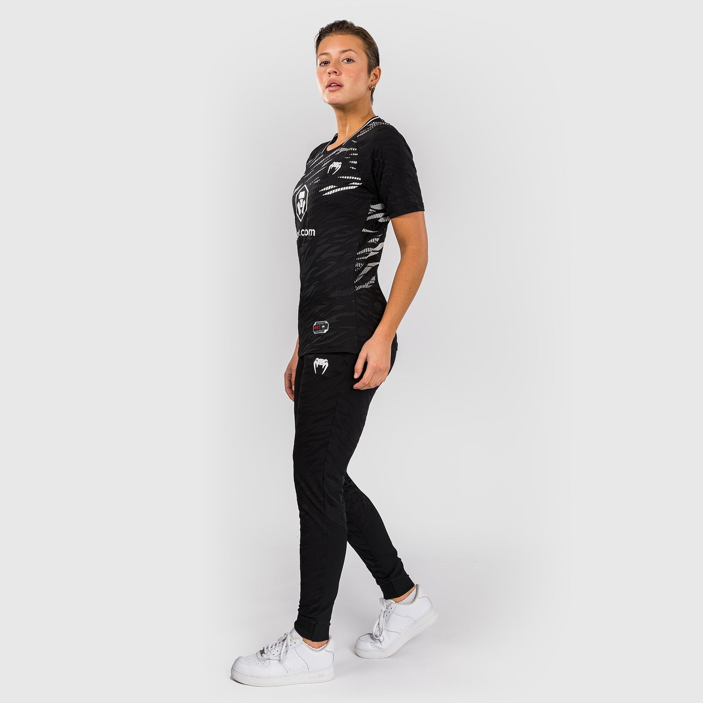 UFC Fusion by Venum Personalizados Authentic Fight Night Camiseta de Salida para Mujer - Negro