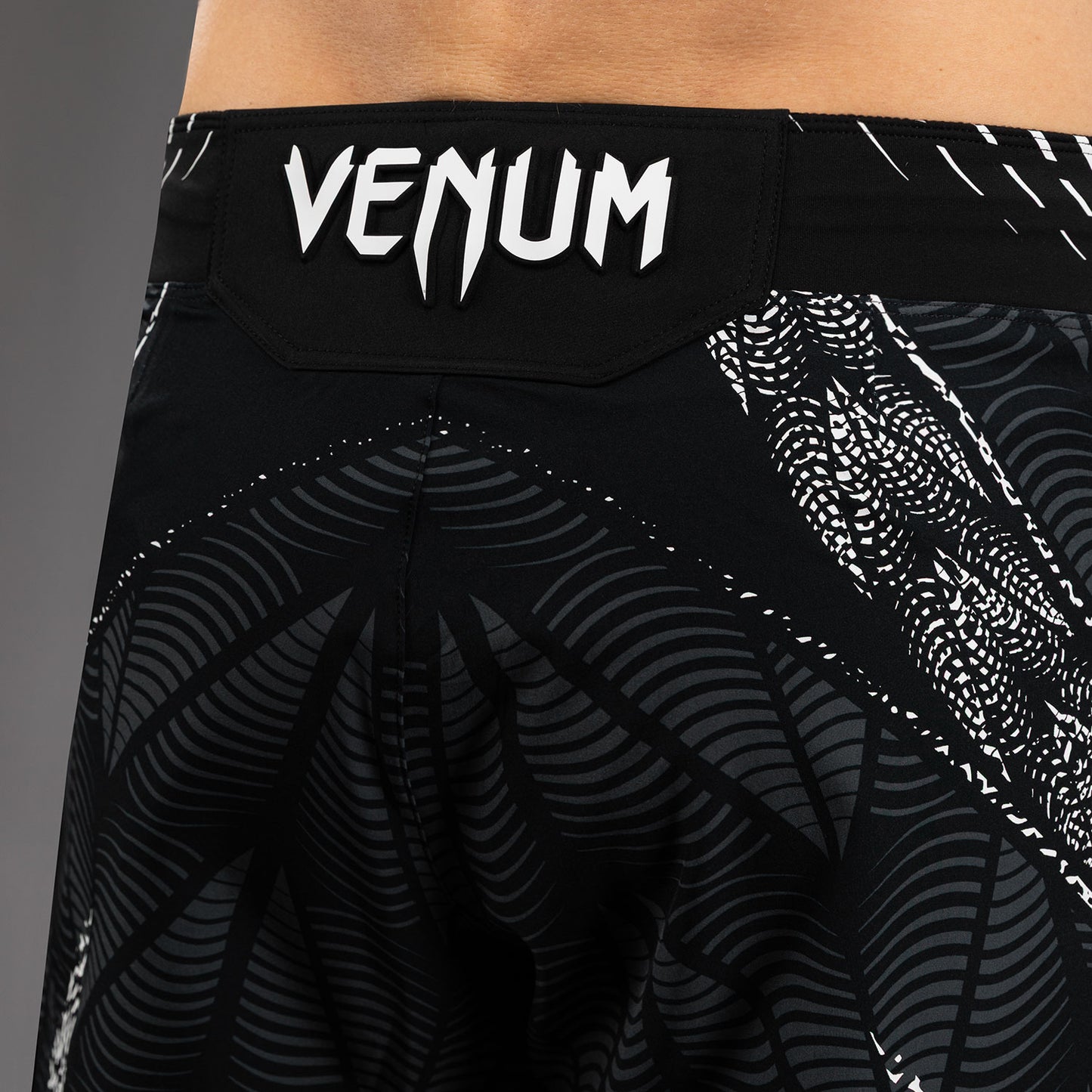UFC Zenith by Venum Authentic Fight Night Short de pelea ajuste corto Hombre - Negro