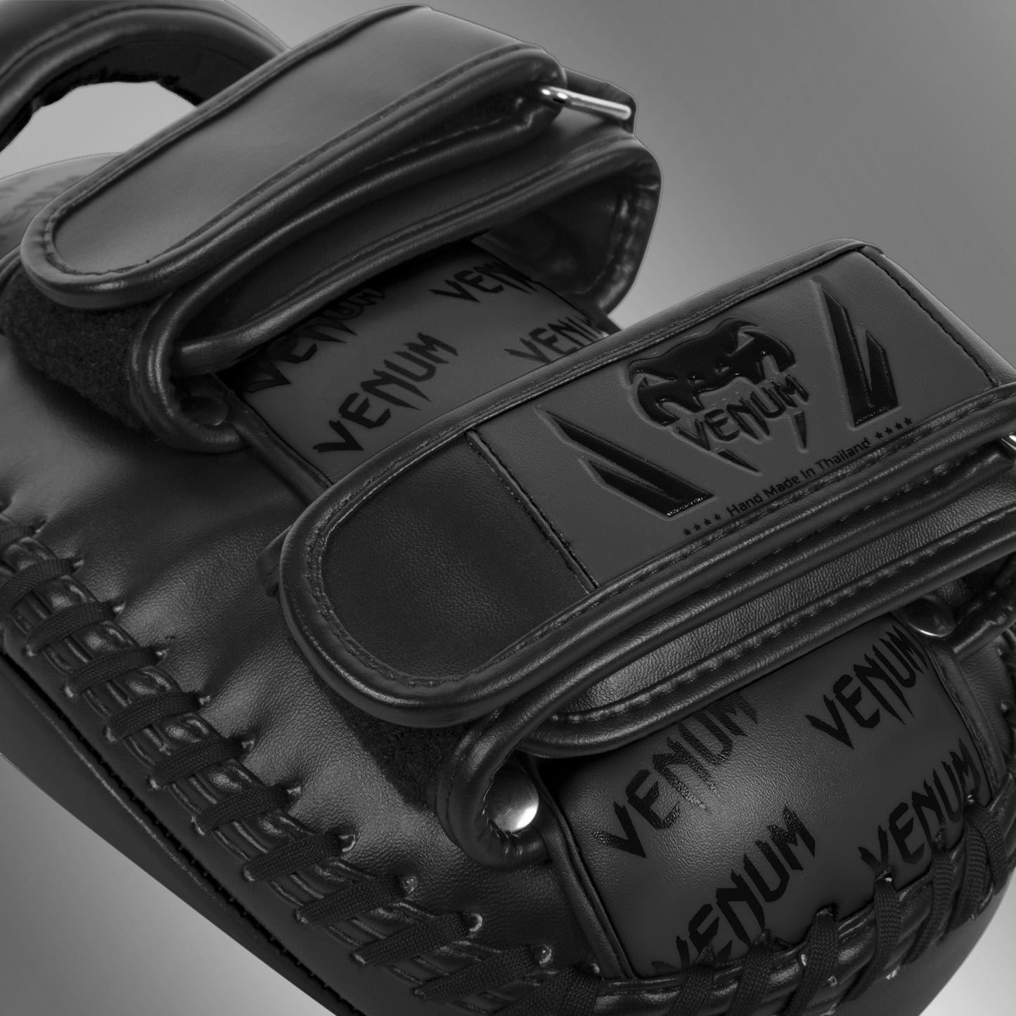 Pao Venum Light  (Par)