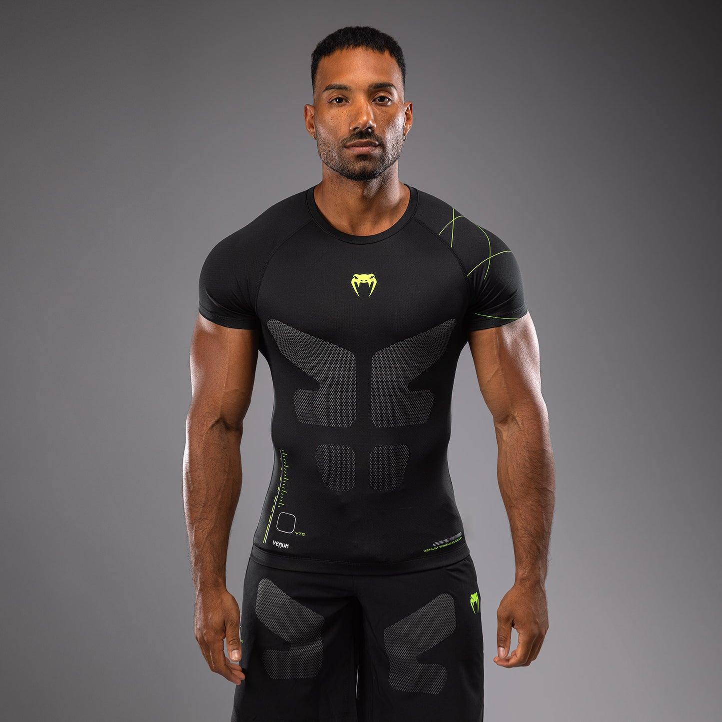 Venum Training Camp 4.0 Lycra de manga corta - Negro/Verde neón