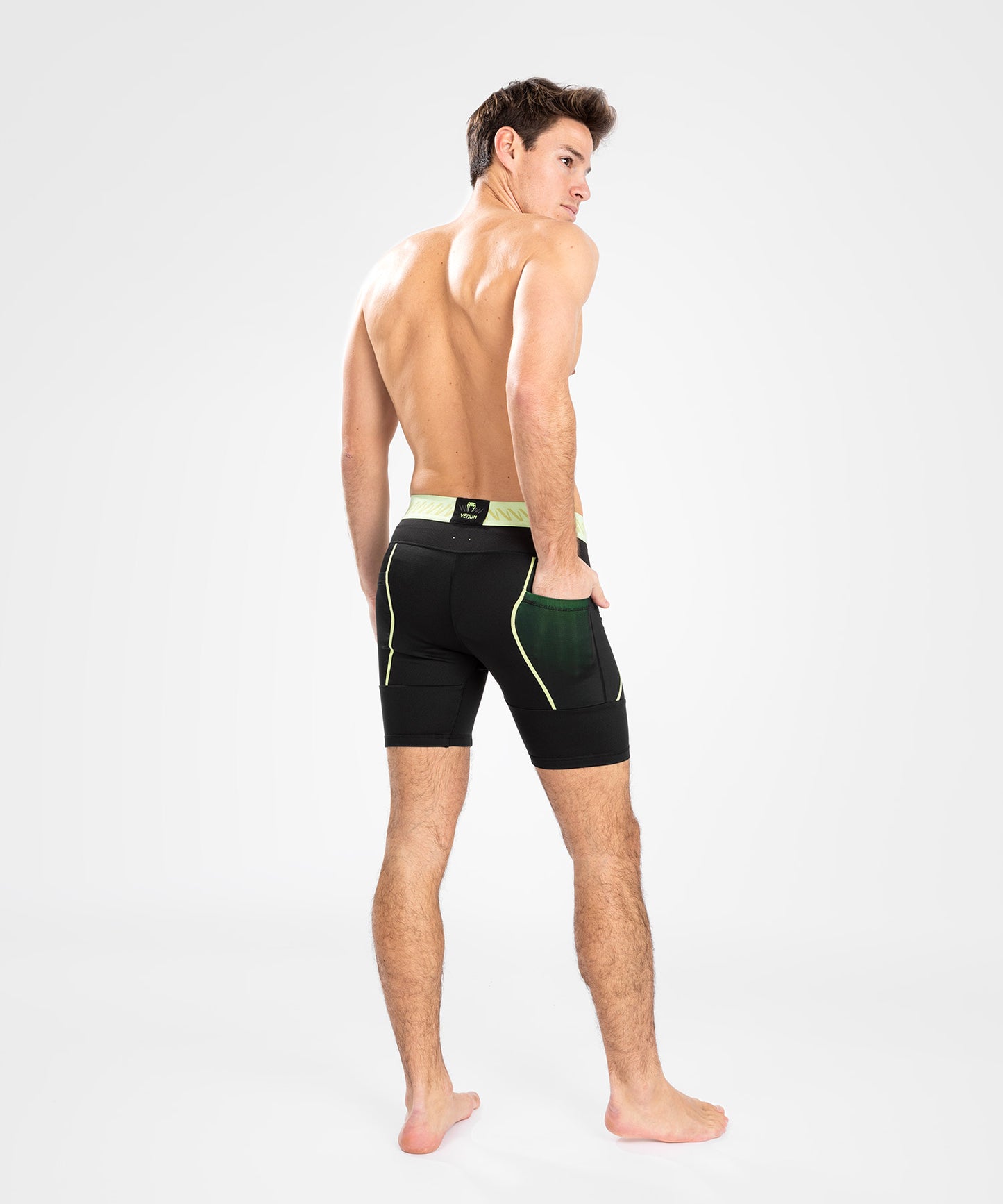 Venum Fusion 2.0  Vale Tudo Hombre - Negro/Amarillo