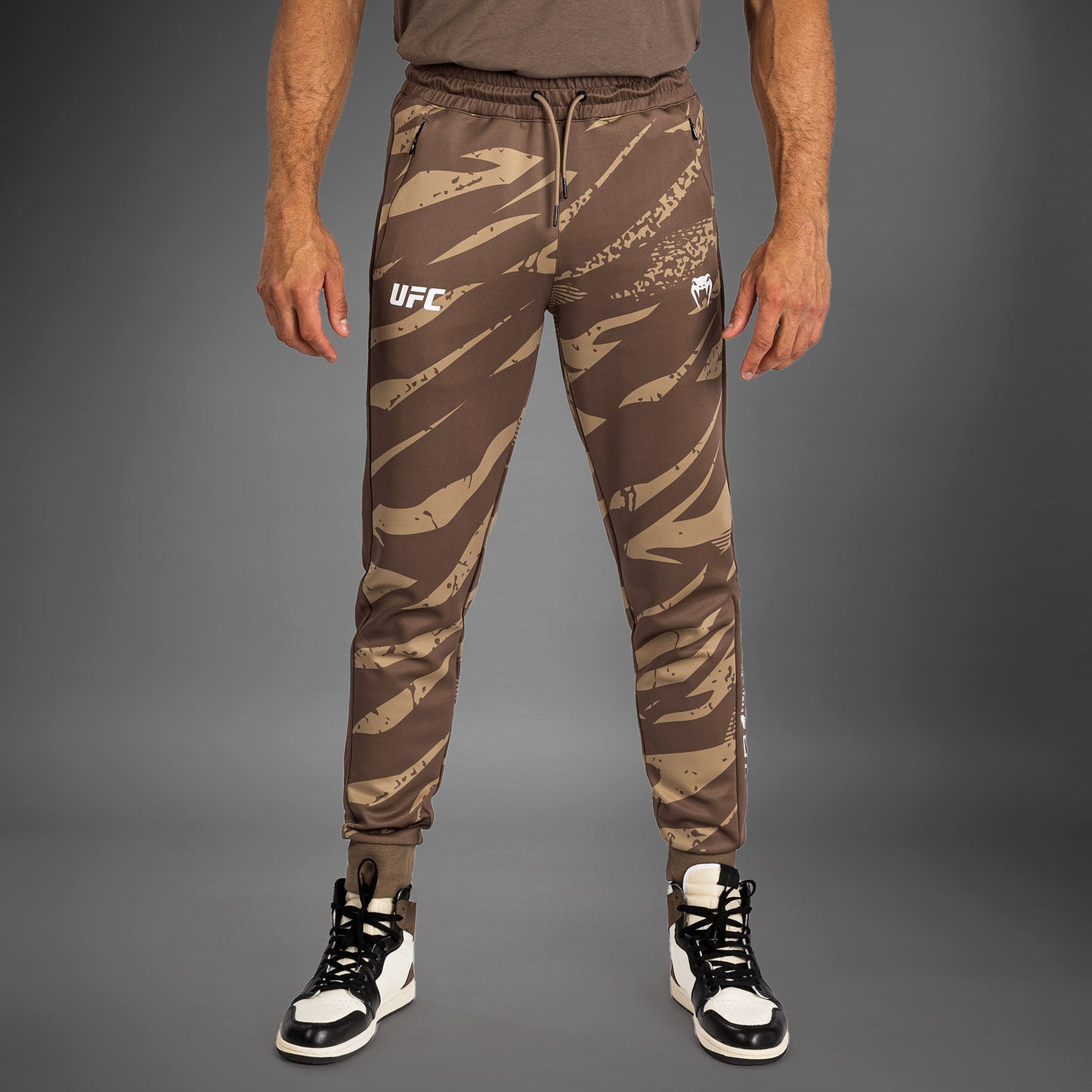 UFC Adrenaline By Venum Fight Week Pantalón de Hombre - Desert Camo