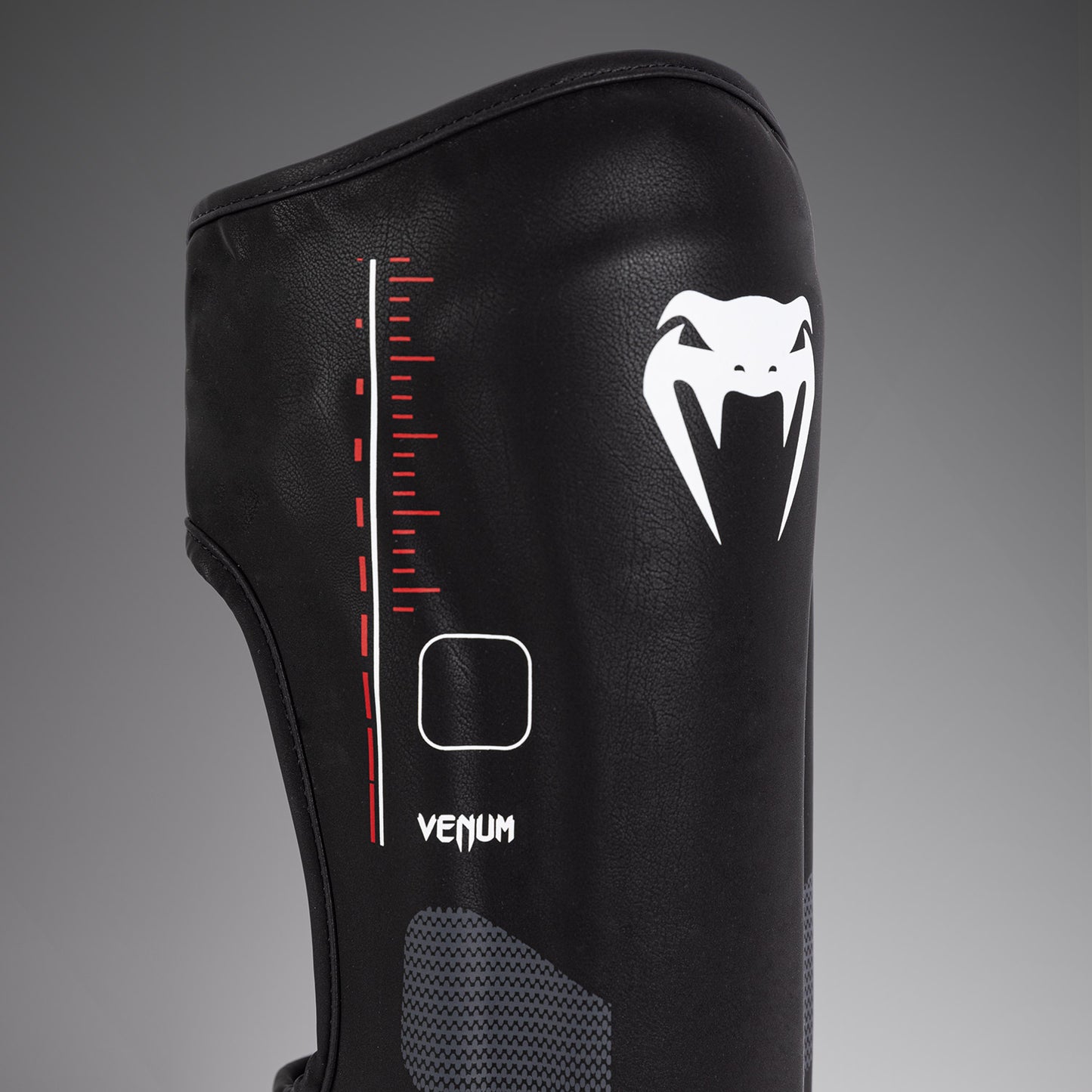 Venum Tactical XT Espinilleras - Negro/Rojo Fuego