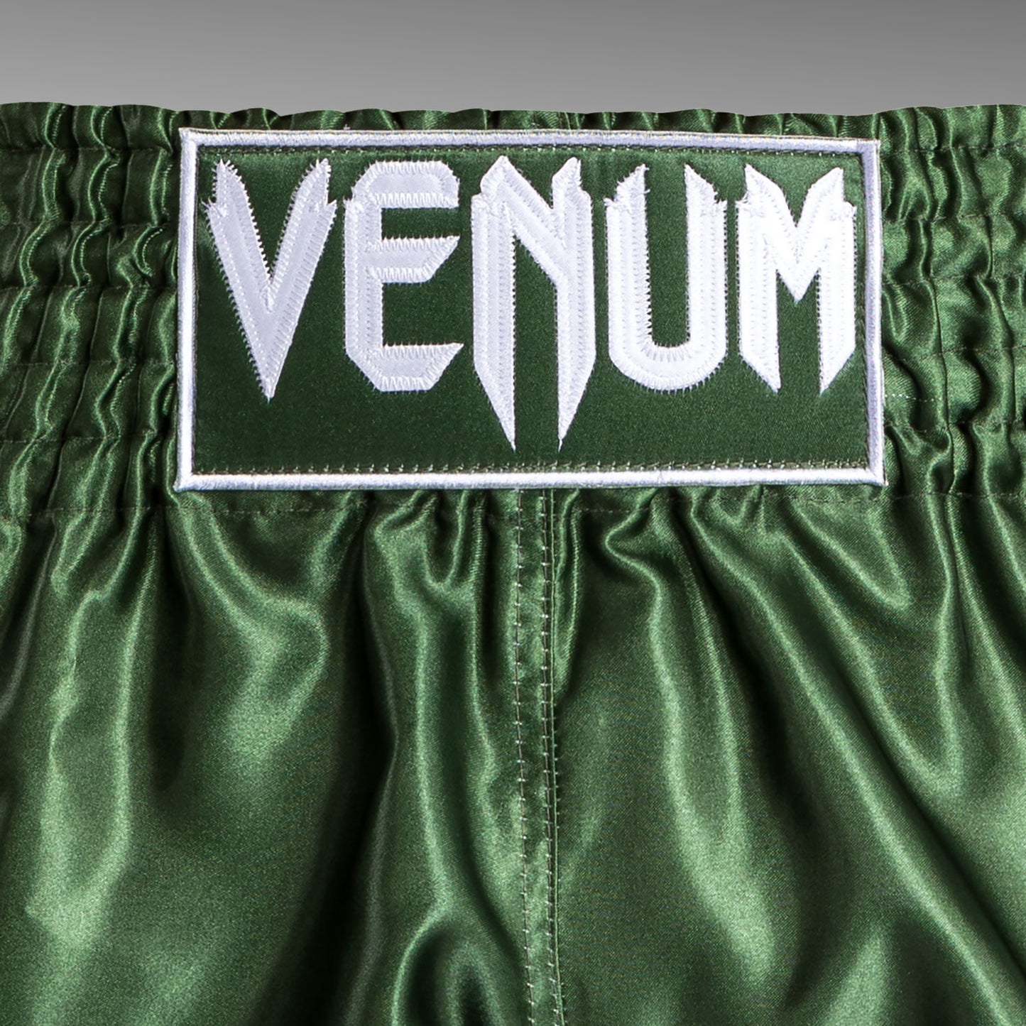 Venum Classic Muay Thai Short Caqui/Blanco