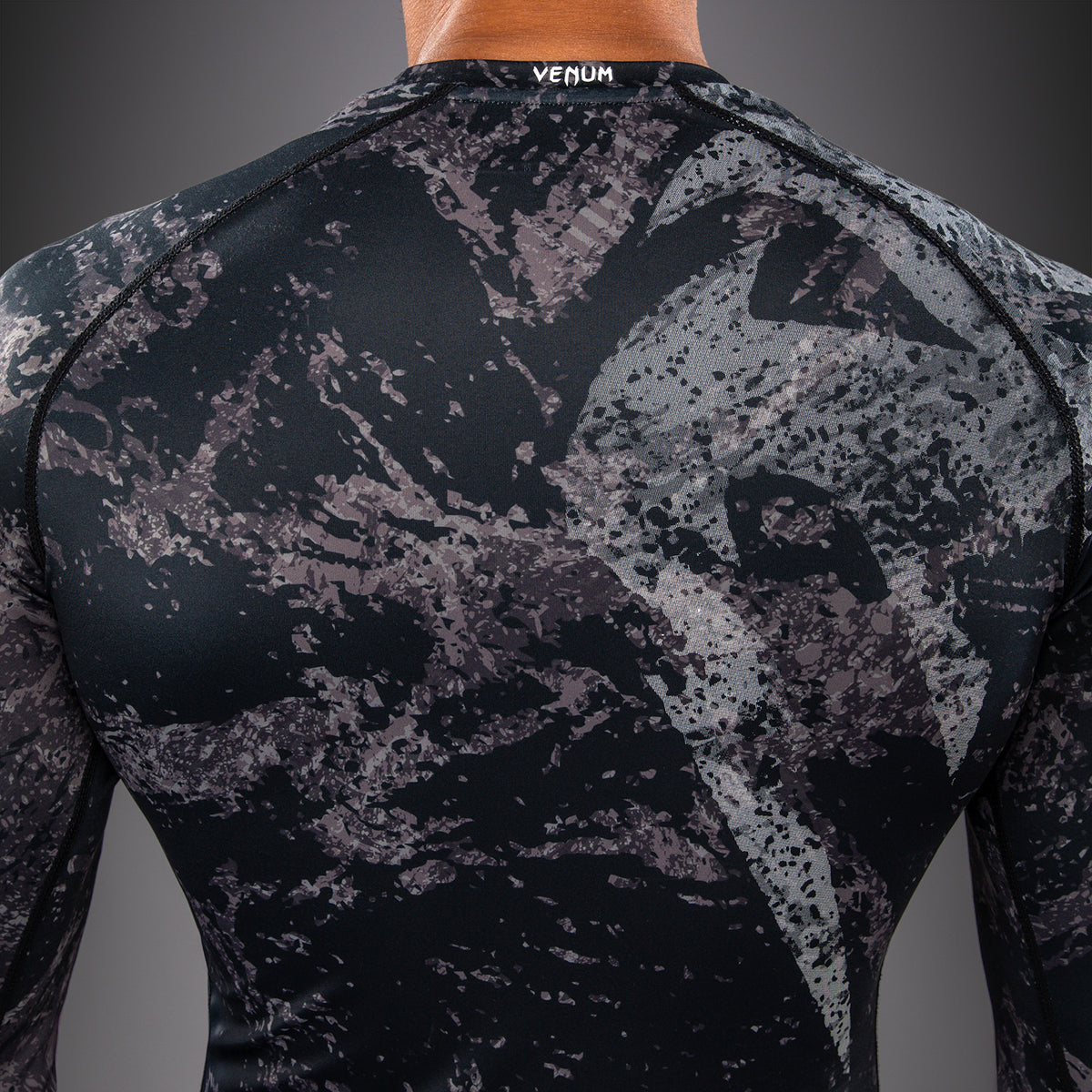 Venum Rage & Workout Rashguard de Manga Larga - Negro/Gris