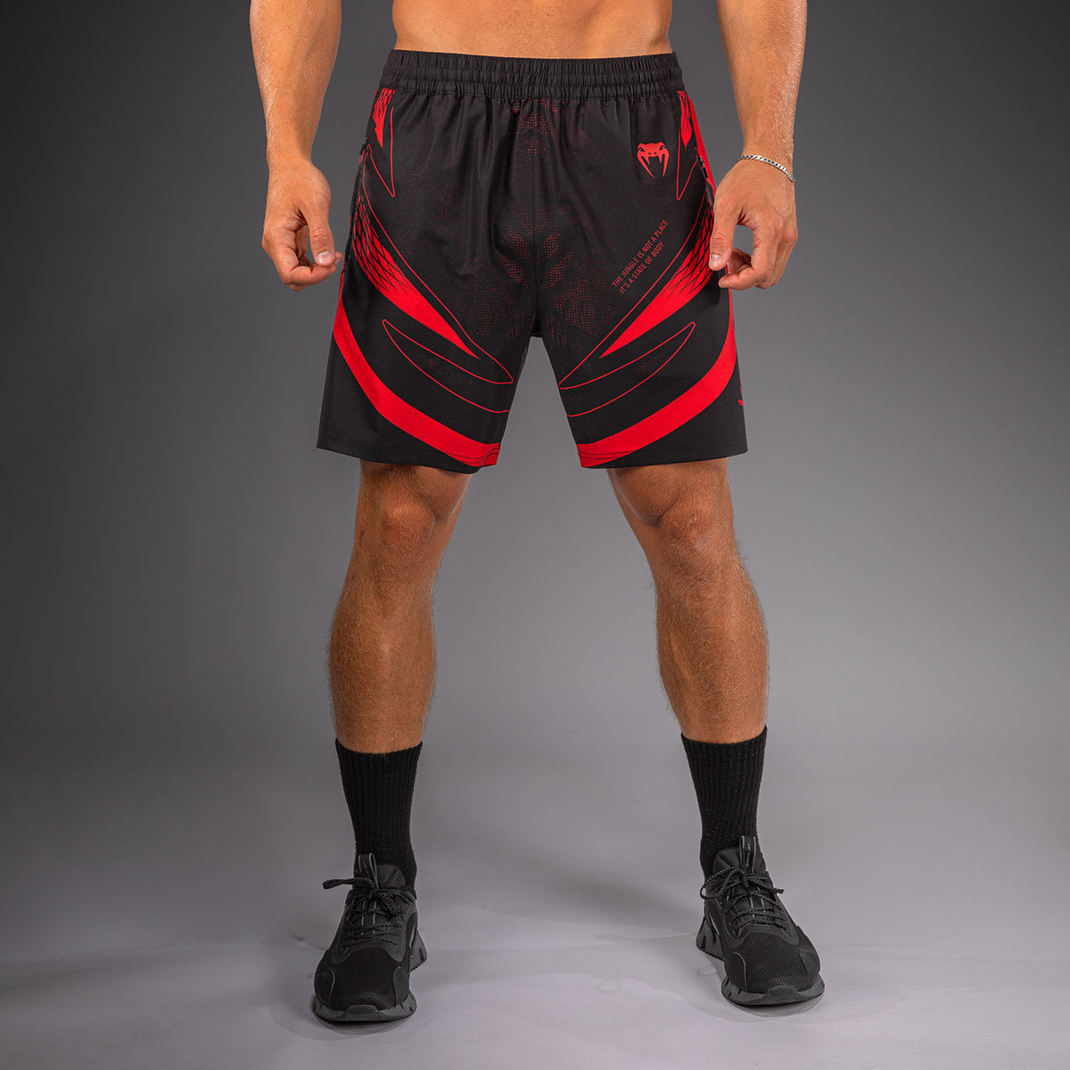 Venum Amazonia Reborn Pantalón corto de entrenamiento - Negro/Rojo