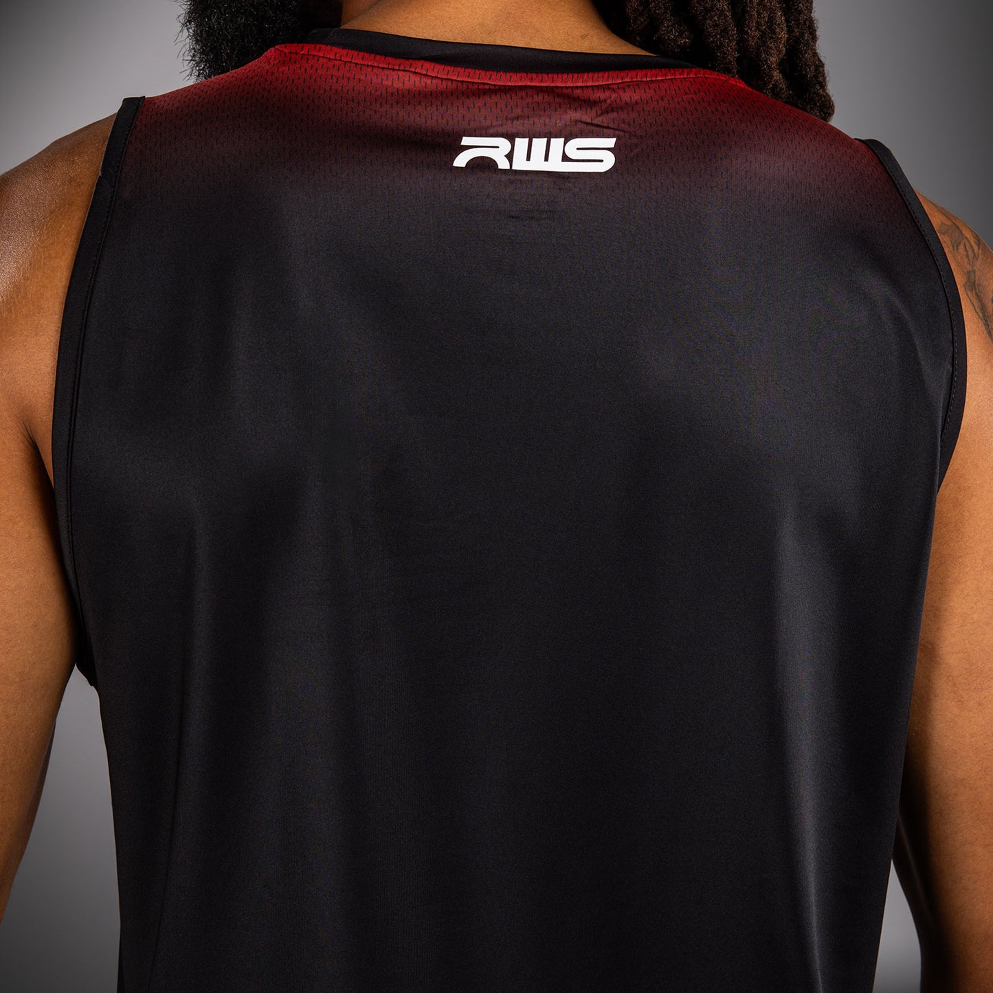 Venum x RWS 2.0 Camiseta Técnica Sin Mangas para Hombre – Negro/Rojo