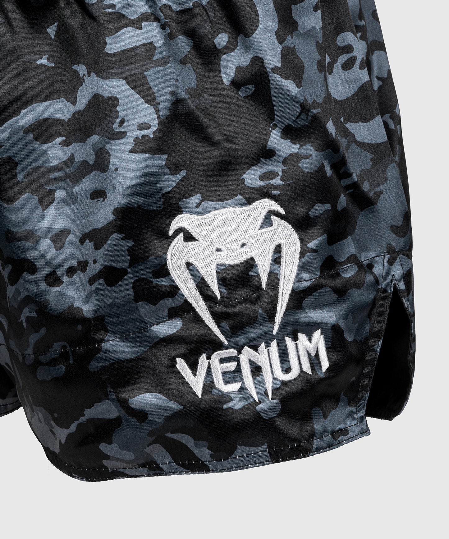 Venum Classic Pantalones cortos de Muay Thai - Dark Camo