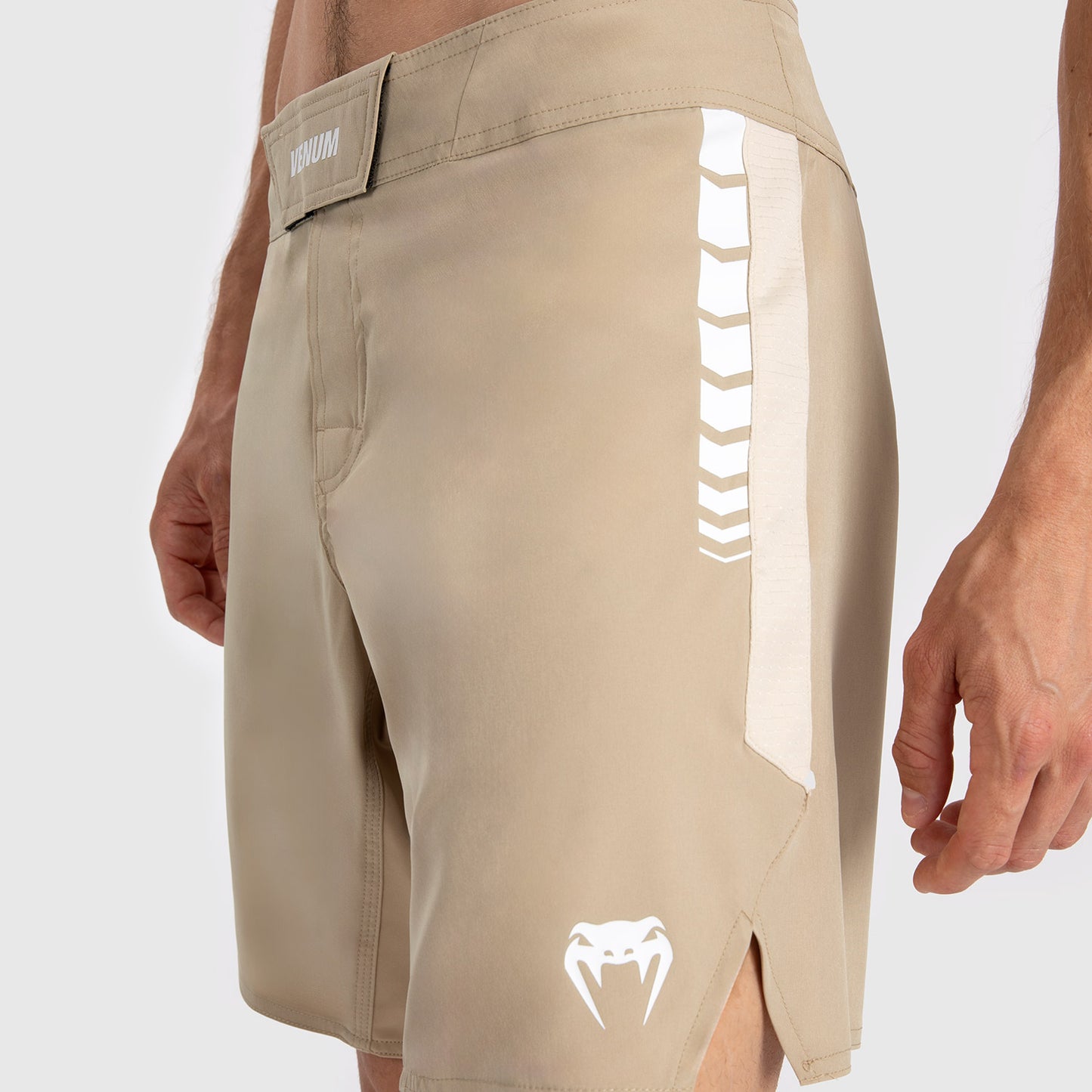 Venum Tempest Pantalones Cortos De Combate para Hombre - Beige/Arena