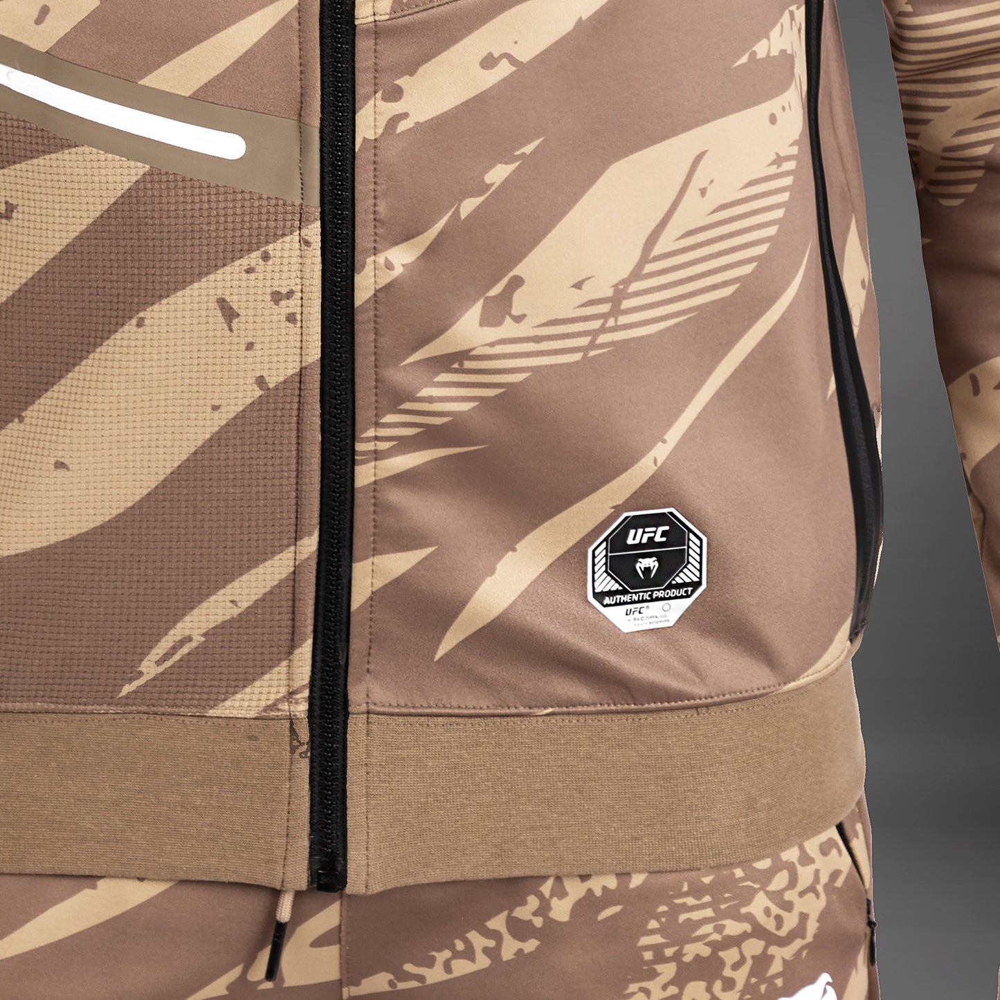 UFC Adrenaline By Venum Fight Week Sudadera Con Capucha para Hombre - Desert Camo