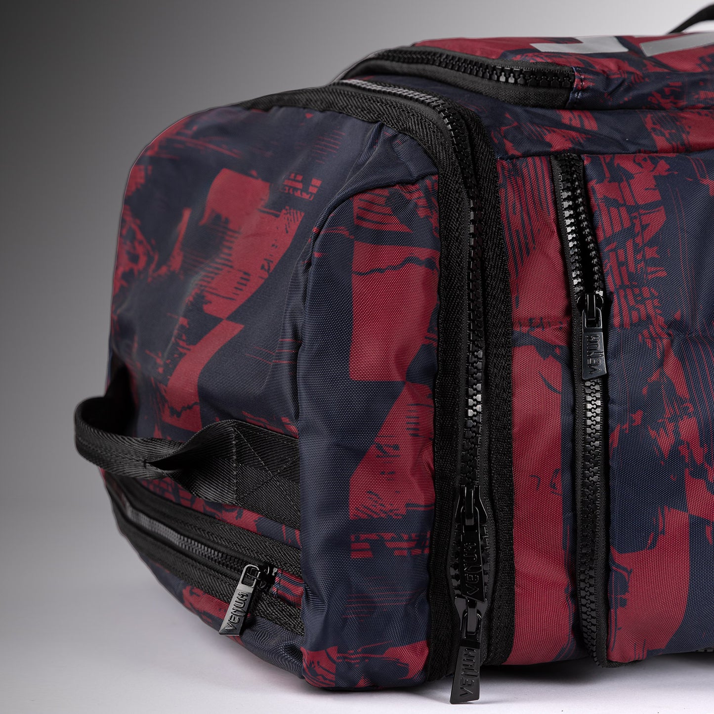 UFC Zenith by Venum Authentic Fight Week Bolsa de deporte - Burdeos