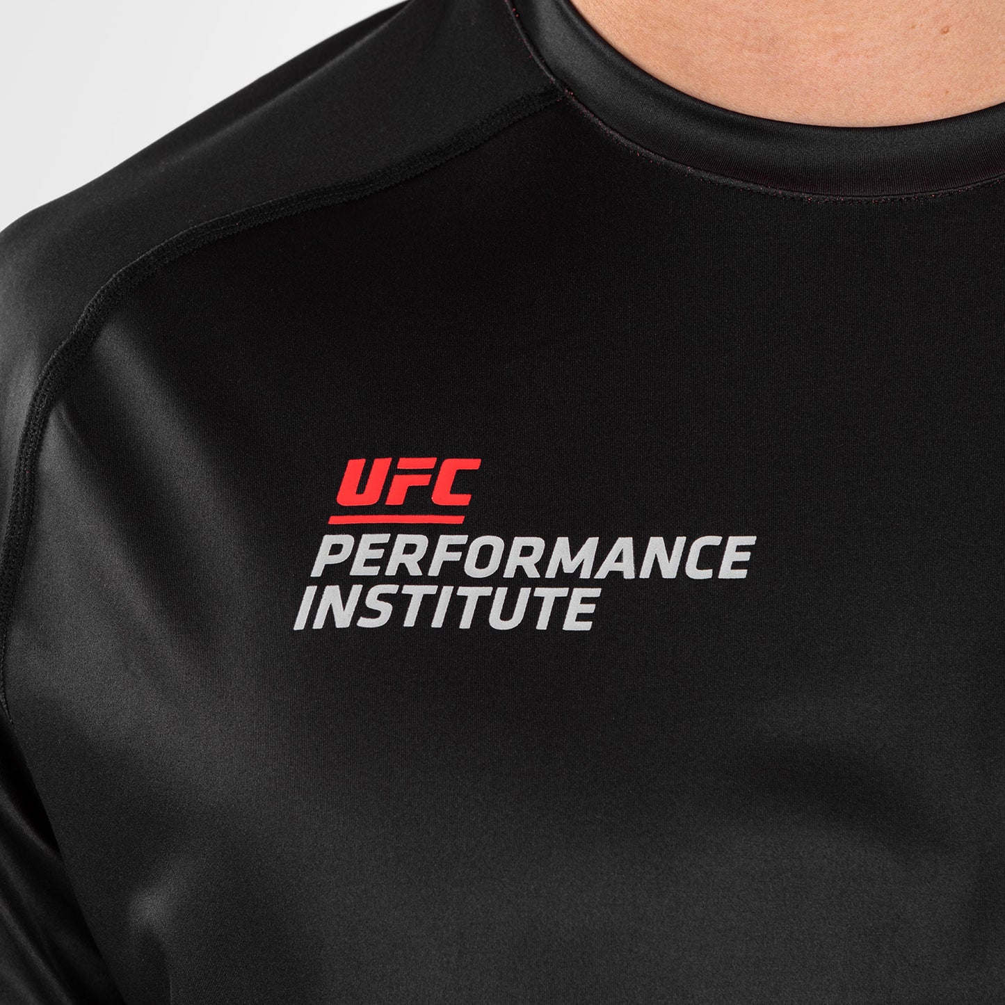 UFC Venum Performance Institute 2.0 Camiseta para Hombre Dry-Tech - Negra/Roja