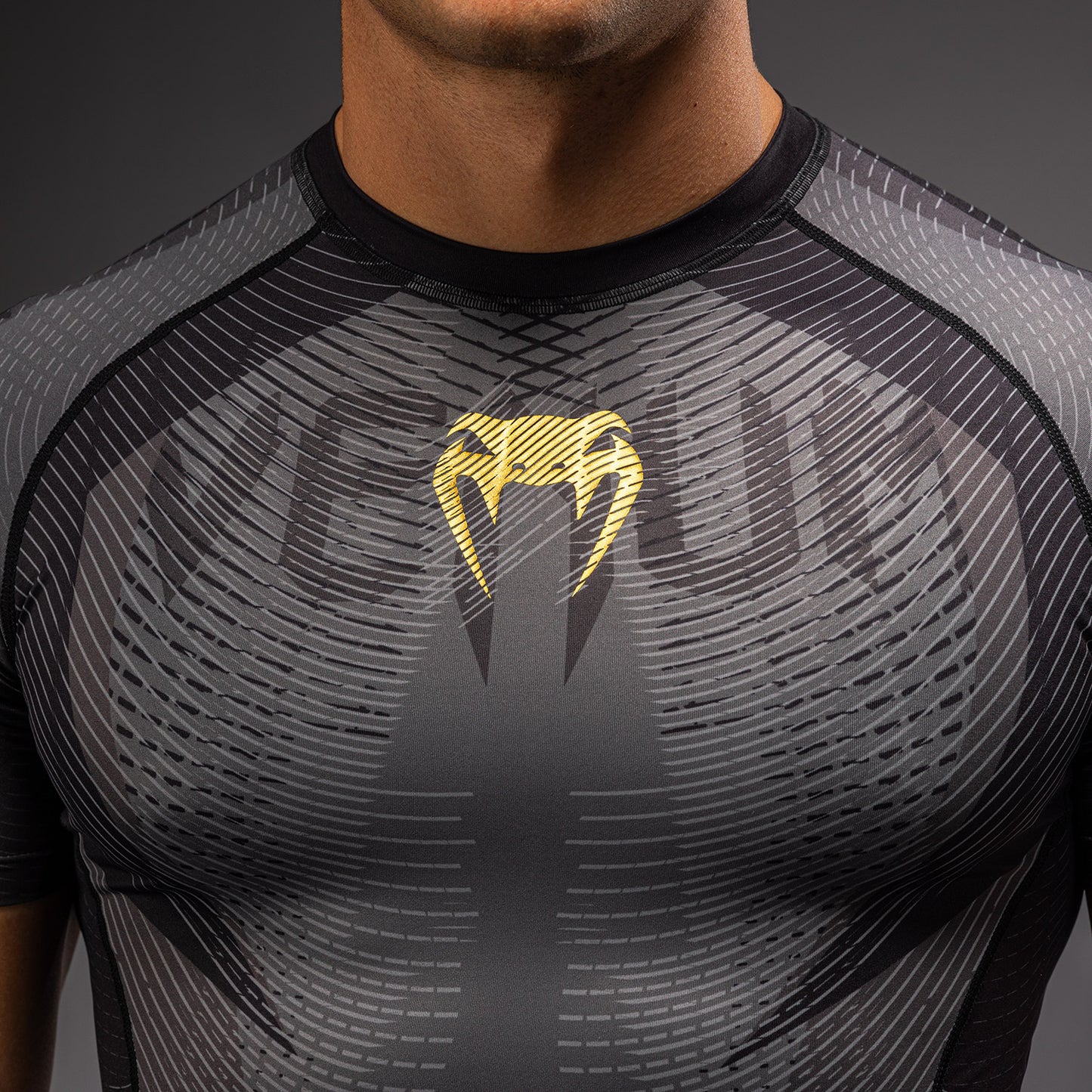 Venum Galactic 3.0 Rashguard Manga Corta - Negro/Oro