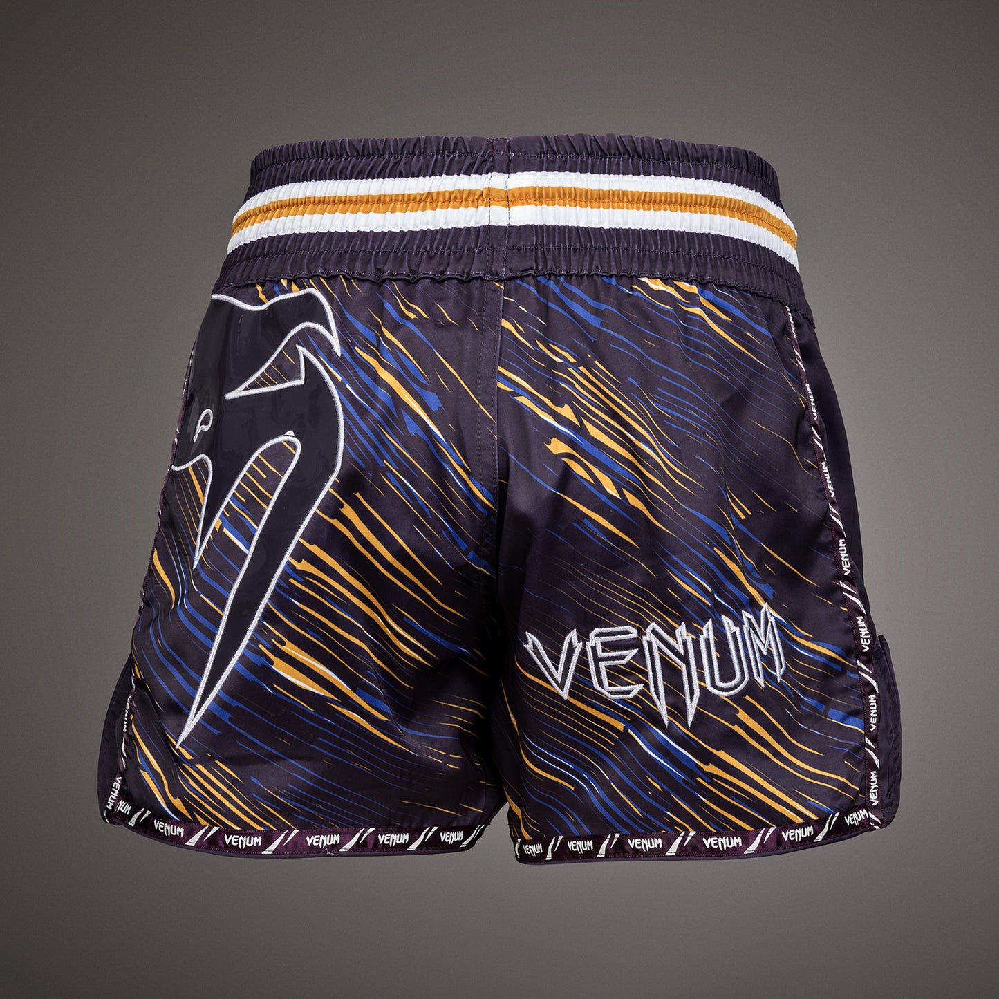 Venum Giant Muay Thai Pantalones Cortos - Morado oscuro