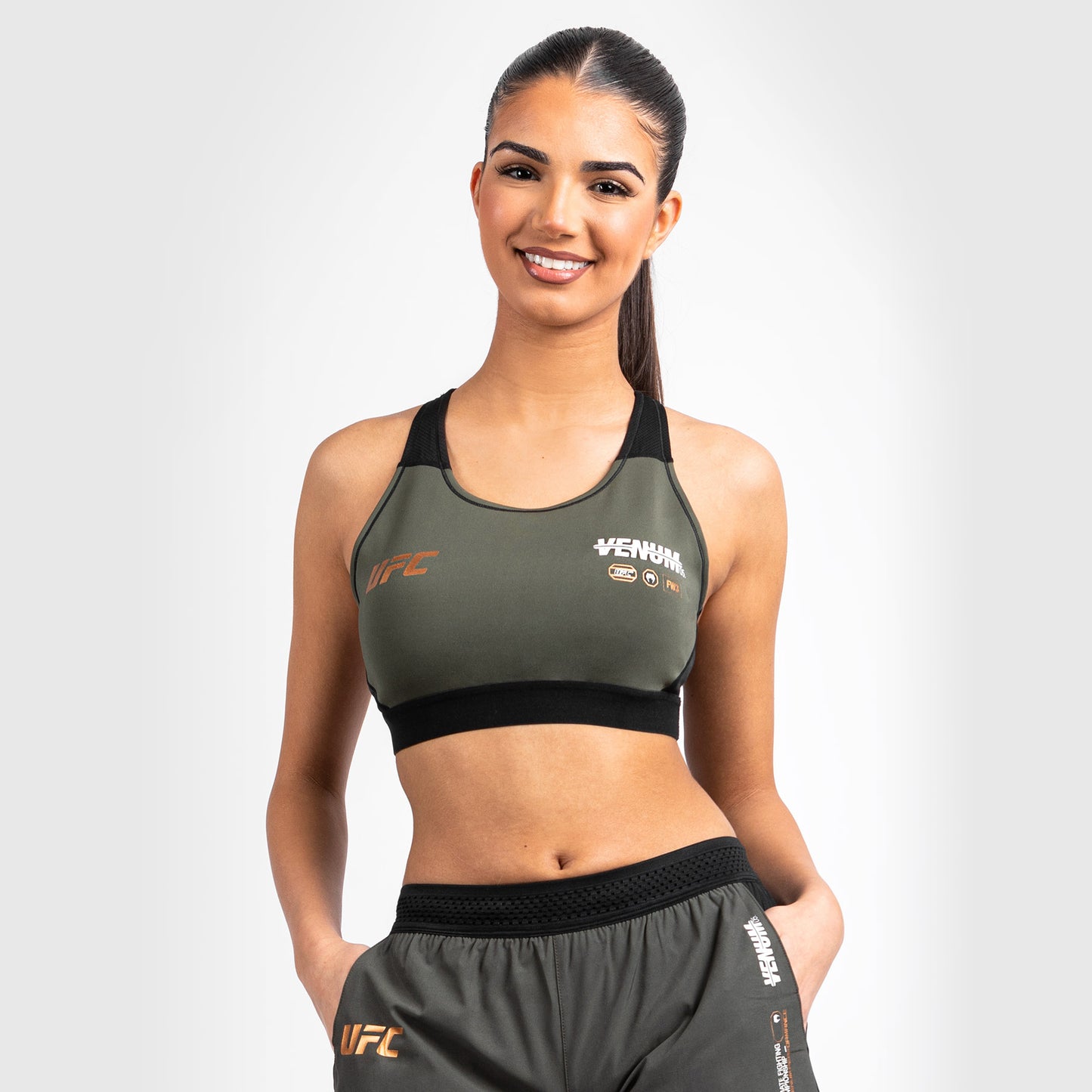 UFC Adrenaline by Venum Fight Week Sujetador deportivo para Mujer - Caqui/Bronce