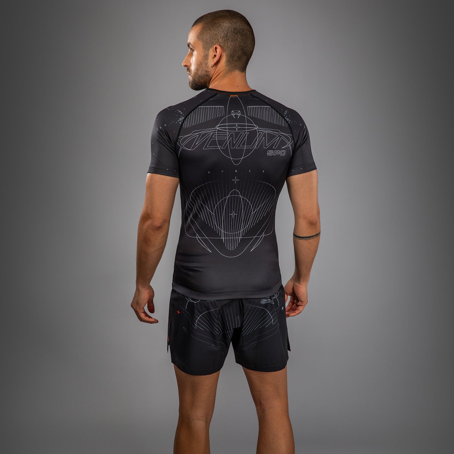 Venum Eclipse Rashguard Manga Corta – Negro/Marfil