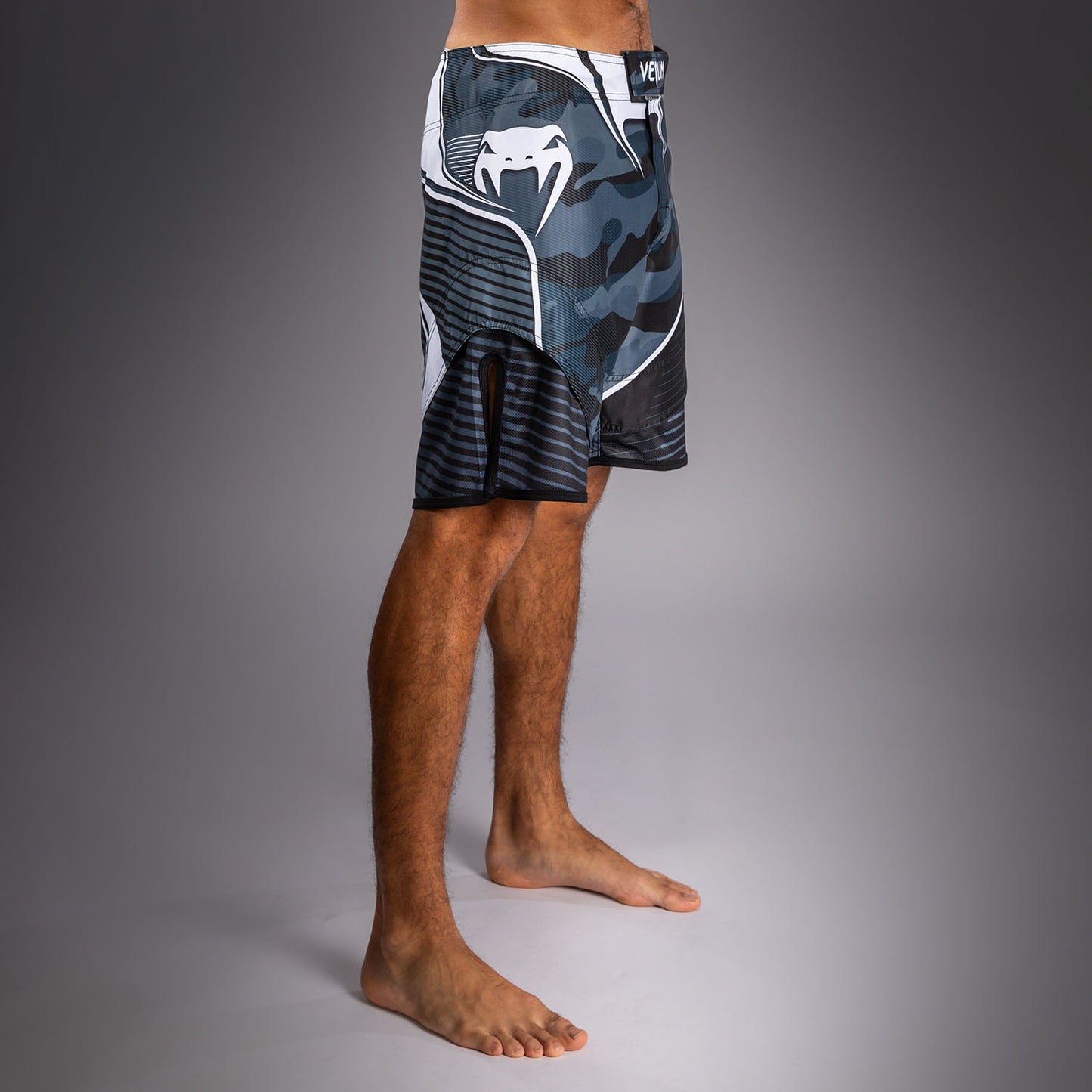 Venum Camo Hero Short de Combate - Azul Marino Oscuro/Azul
