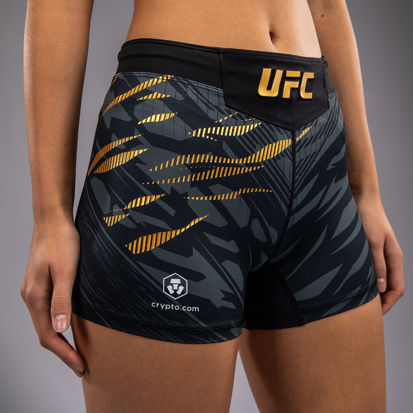UFC Fusion by Venum Authentic Fight Night Vale Tudo Shorts para Mujer - Ajuste Corto - Champion