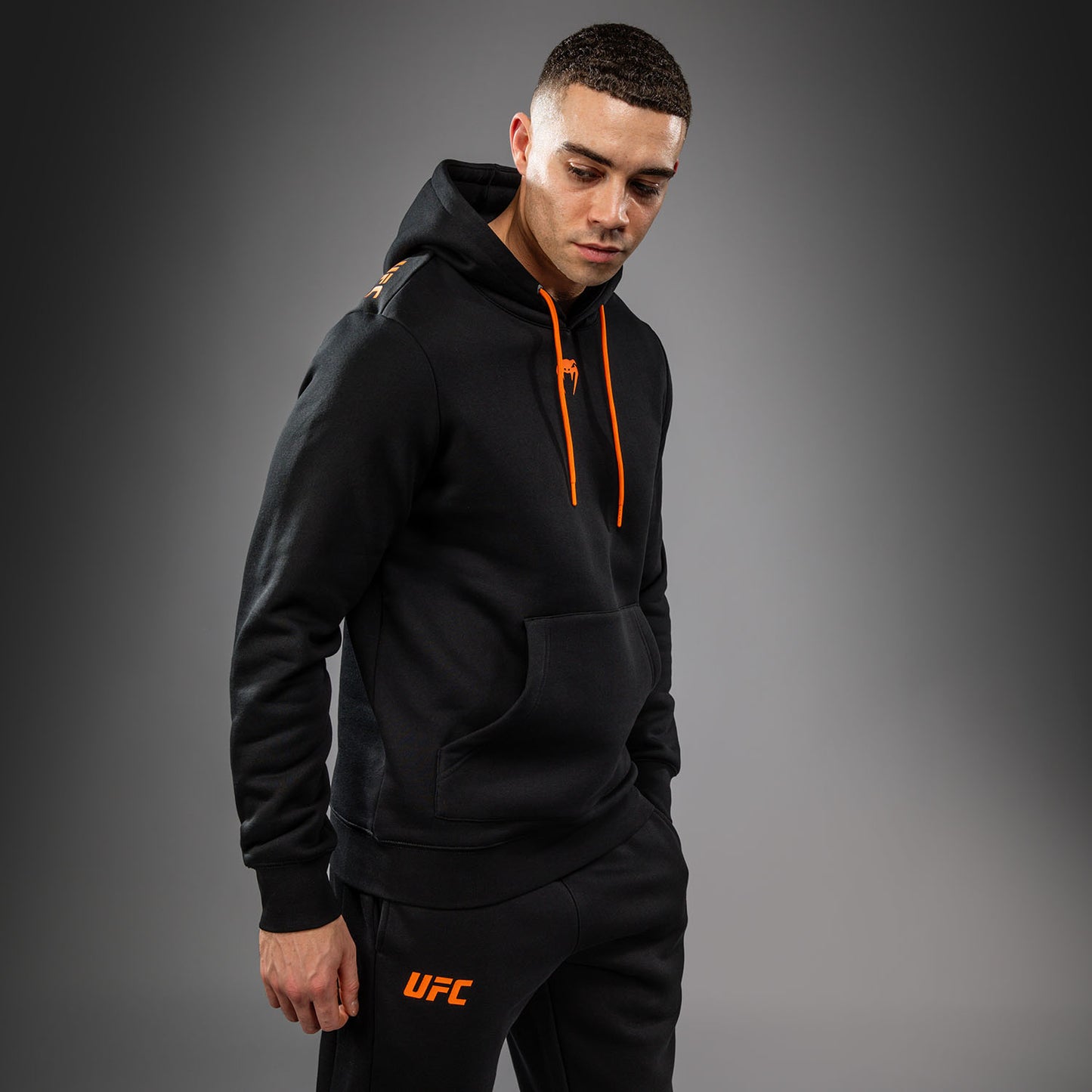 UFC Zenith by Venum Authentic Fight Week Sudadera Hombre - Negro