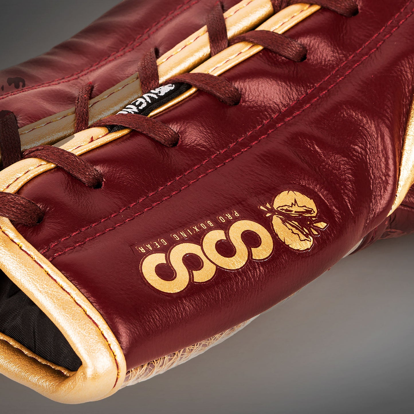 Guantes de boxeo Venum Coco Monogram Pro  - Rojo granate