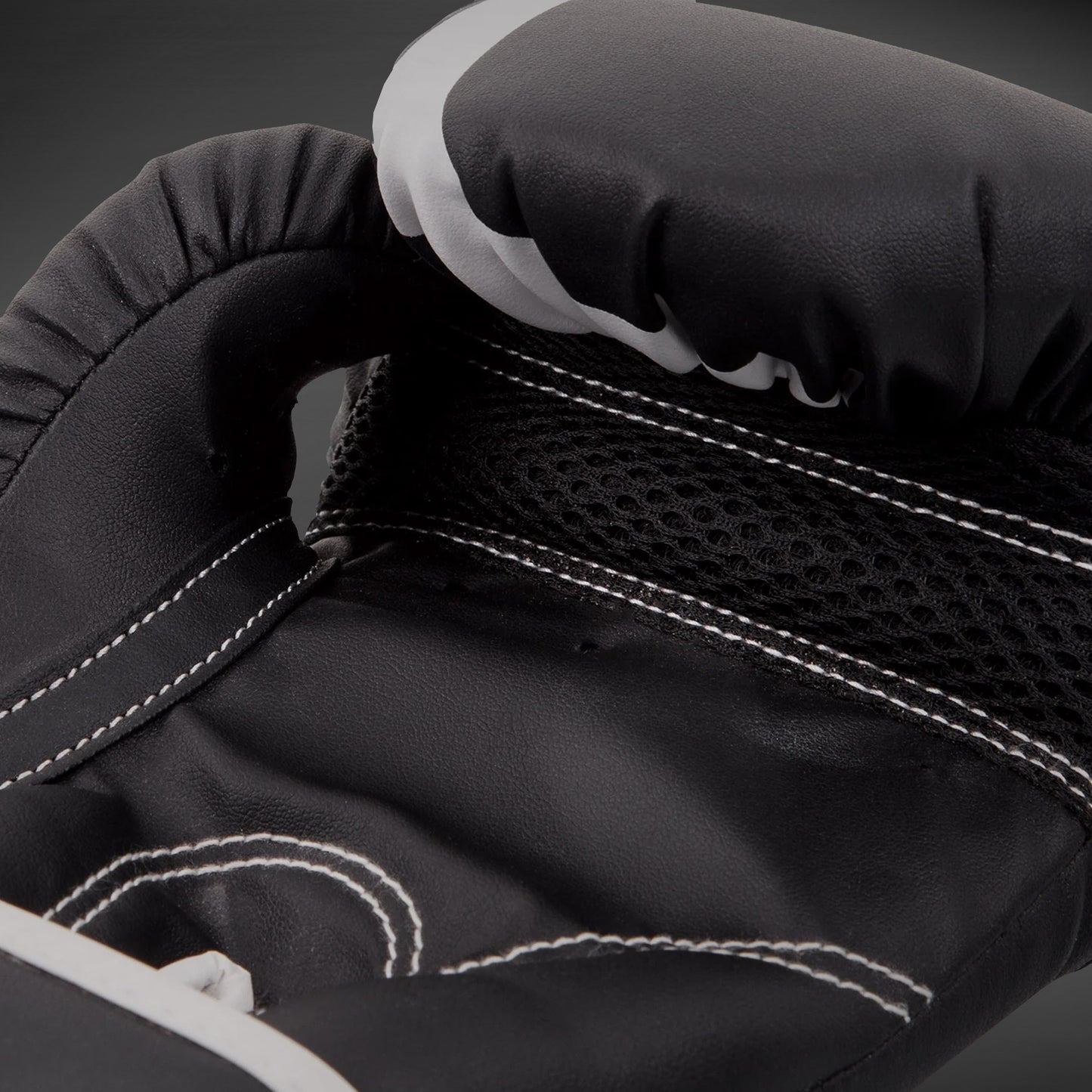 Guantes de Boxeo para Niños Venum Challenger 2.0  - Negro/Blanco