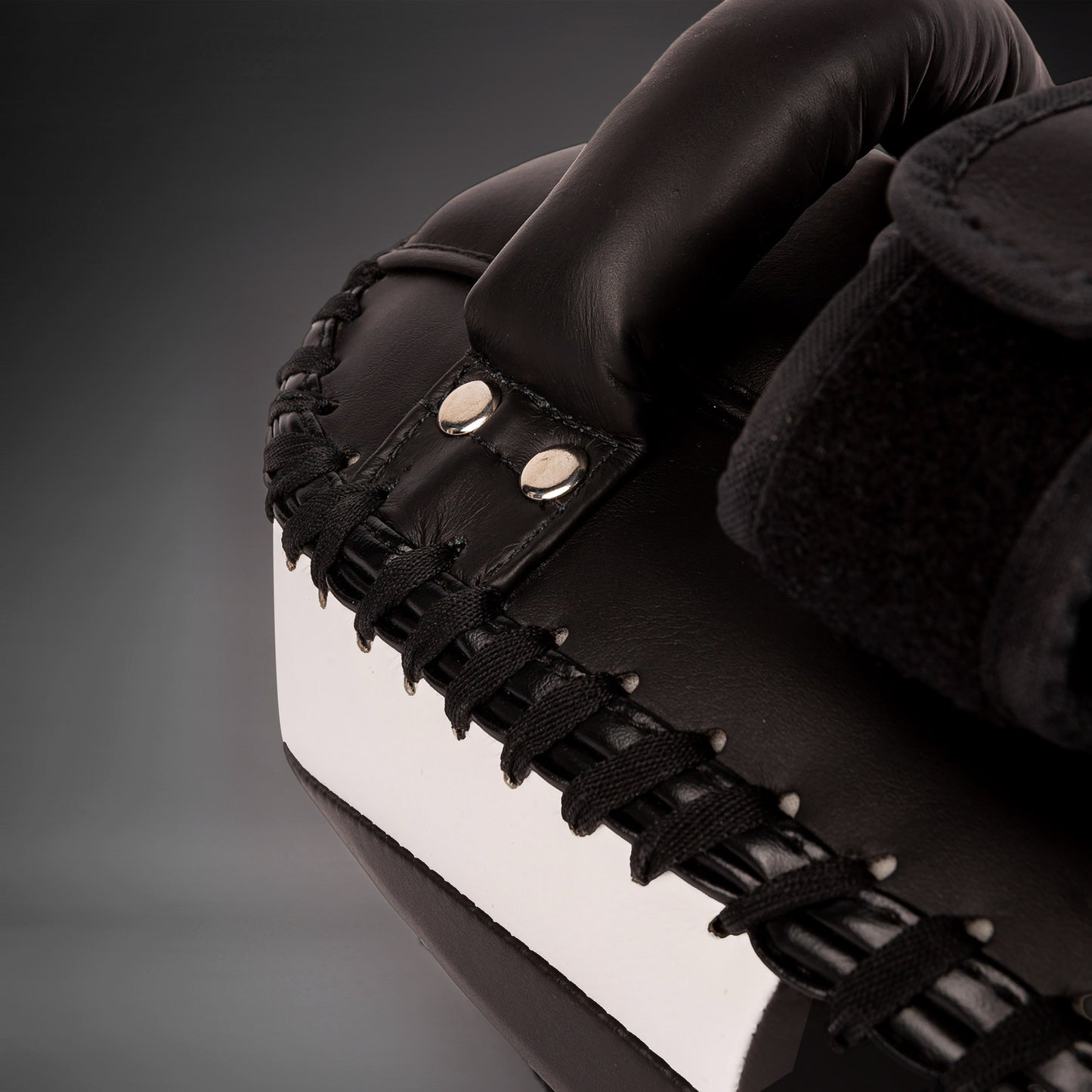 Venum Kickboxing 2.0 Micro Fibra Paos - Negro/Blanco