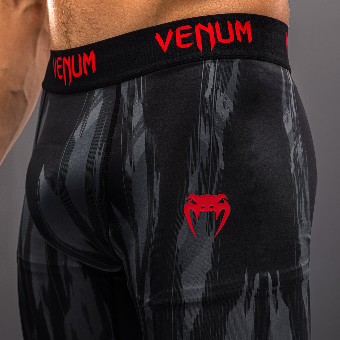 Venum Demon Short de Compresión - Negro/Gris