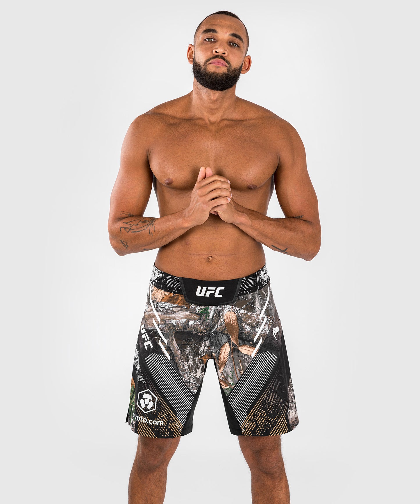 UFC Adrenaline by Venum Fight Night Pantalón corto de lucha para hombre en camuflaje Realtree - Corte largo